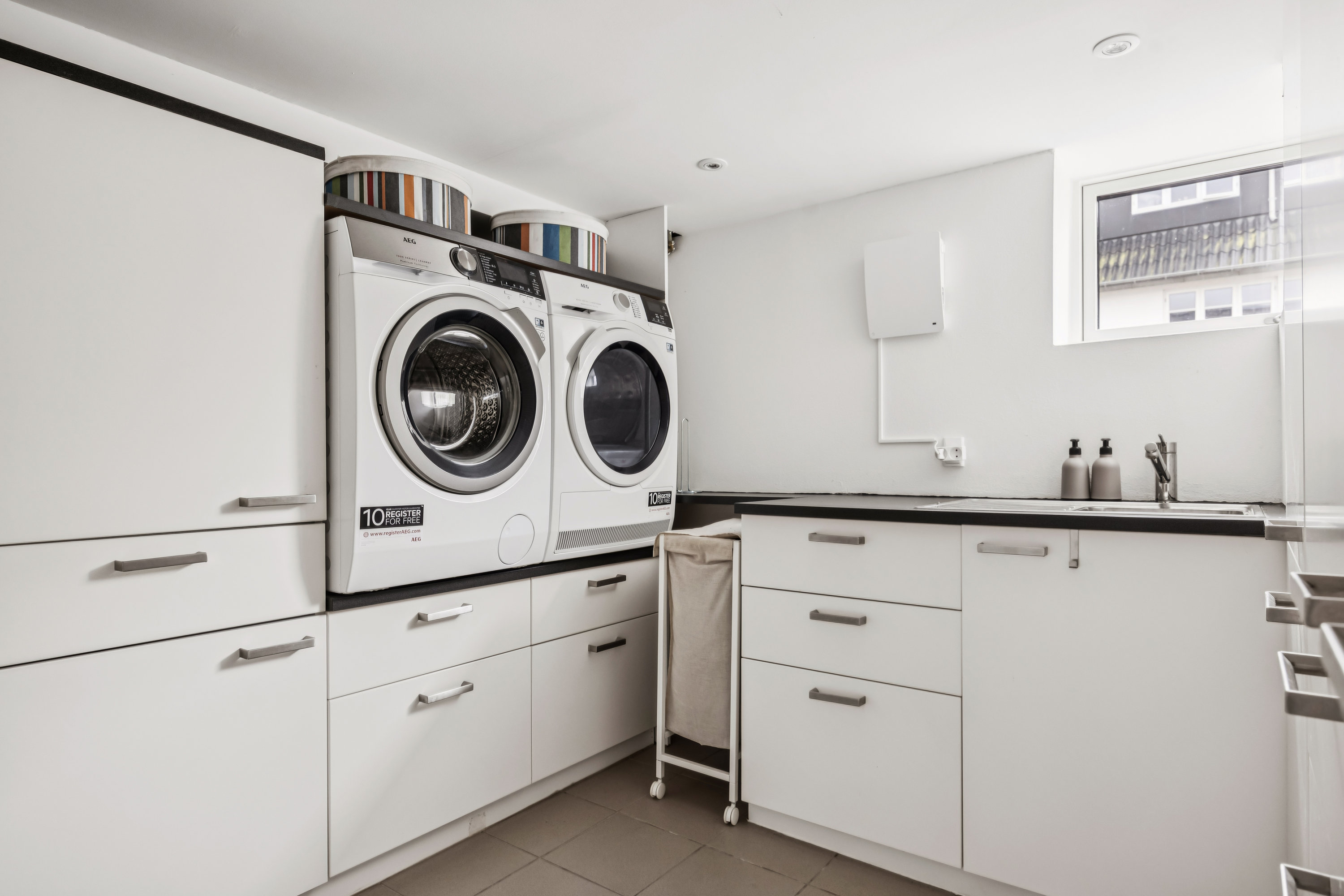 Fremhævet vaskerum billede i fuldskærmstilstand. Billede af Højvangsvej 62, 9400 Nørresundby