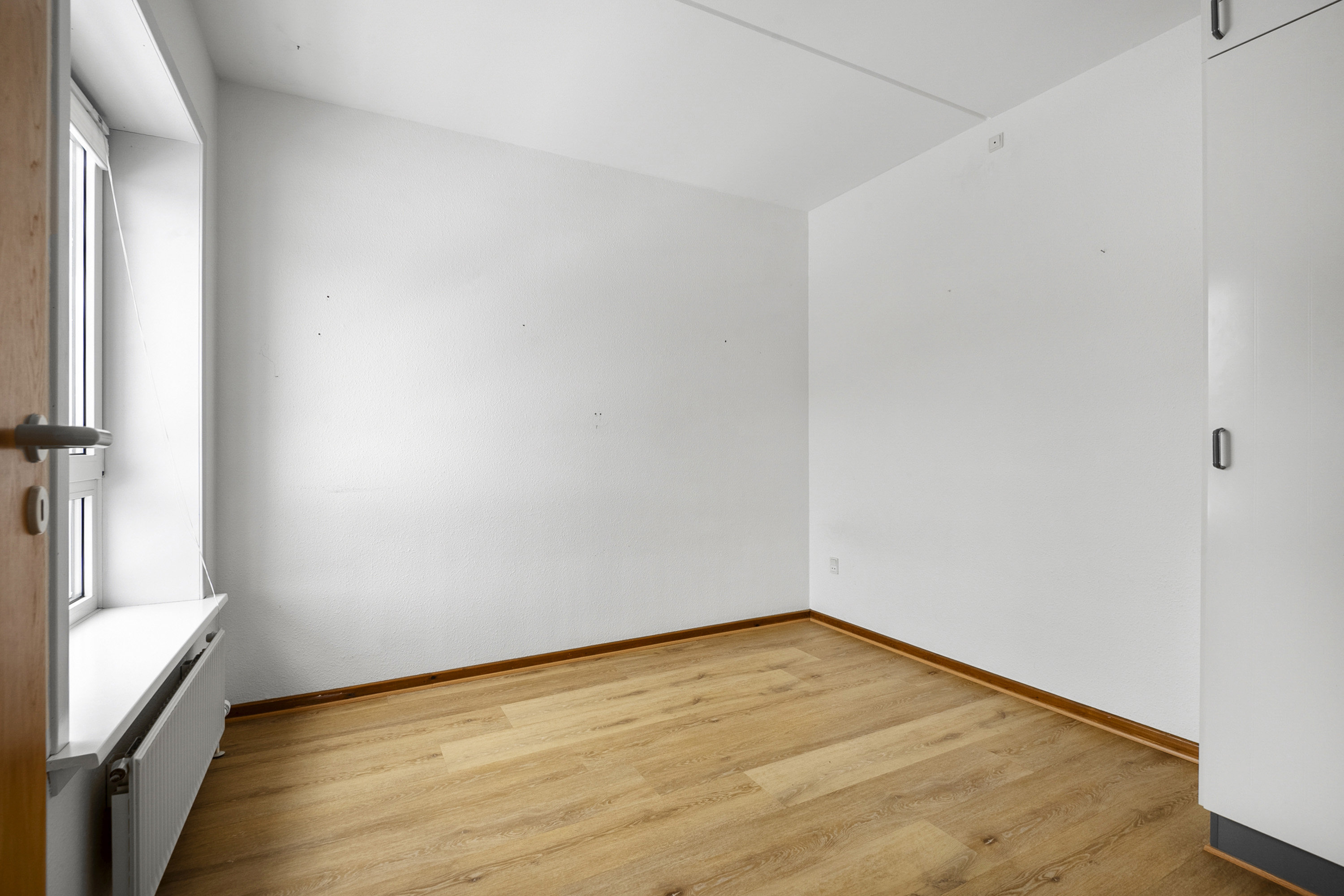 Fremhævet værelse billede i fuldskærmstilstand. Billede af Darumvej 22, 2. tv., 6700 Esbjerg