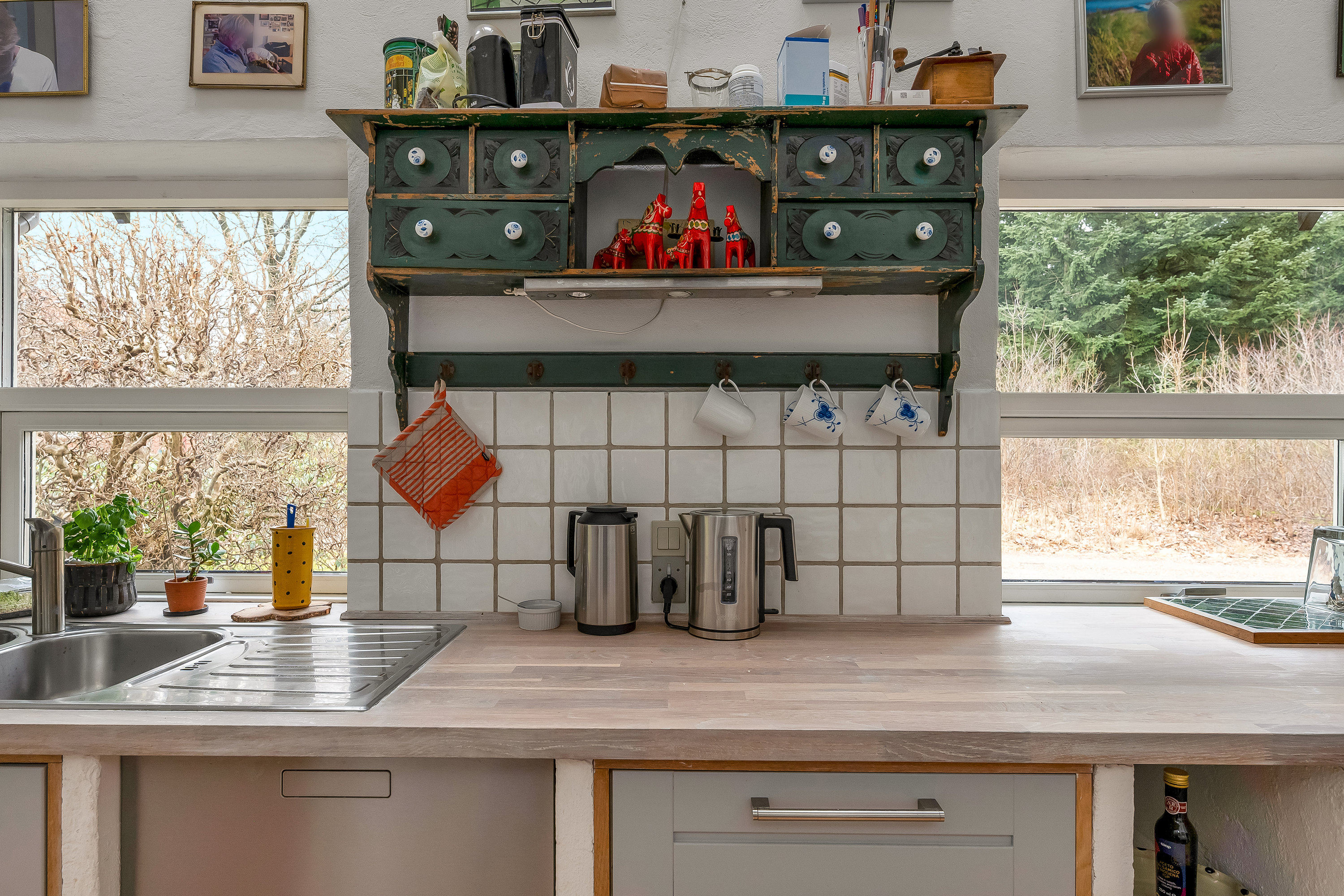 Fremhævet køkken billede i fuldskærmstilstand. Billede af Skjernvej 121, Skarrild, 6933 Kibæk