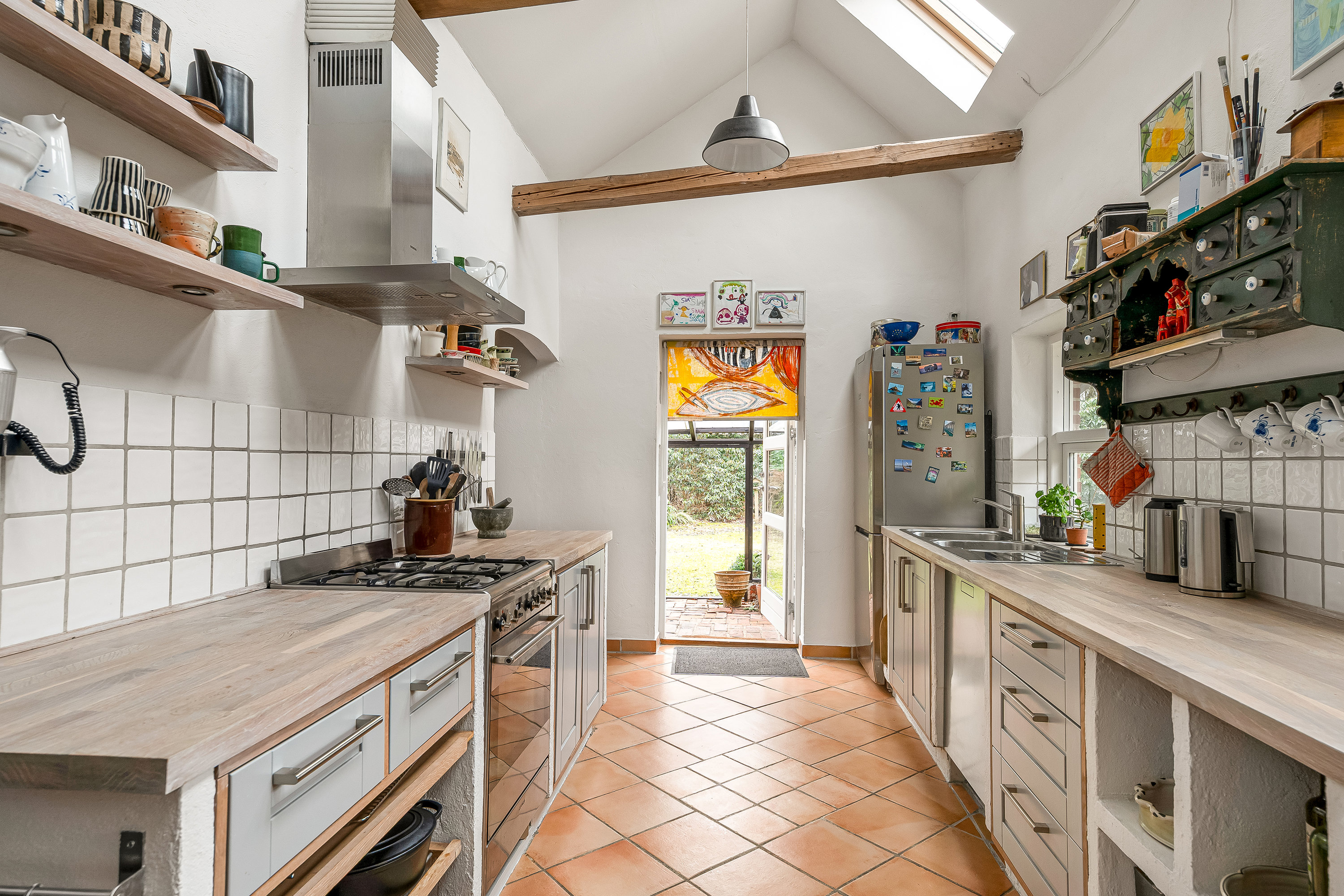 Fremhævet køkken billede i fuldskærmstilstand. Billede af Skjernvej 121, Skarrild, 6933 Kibæk