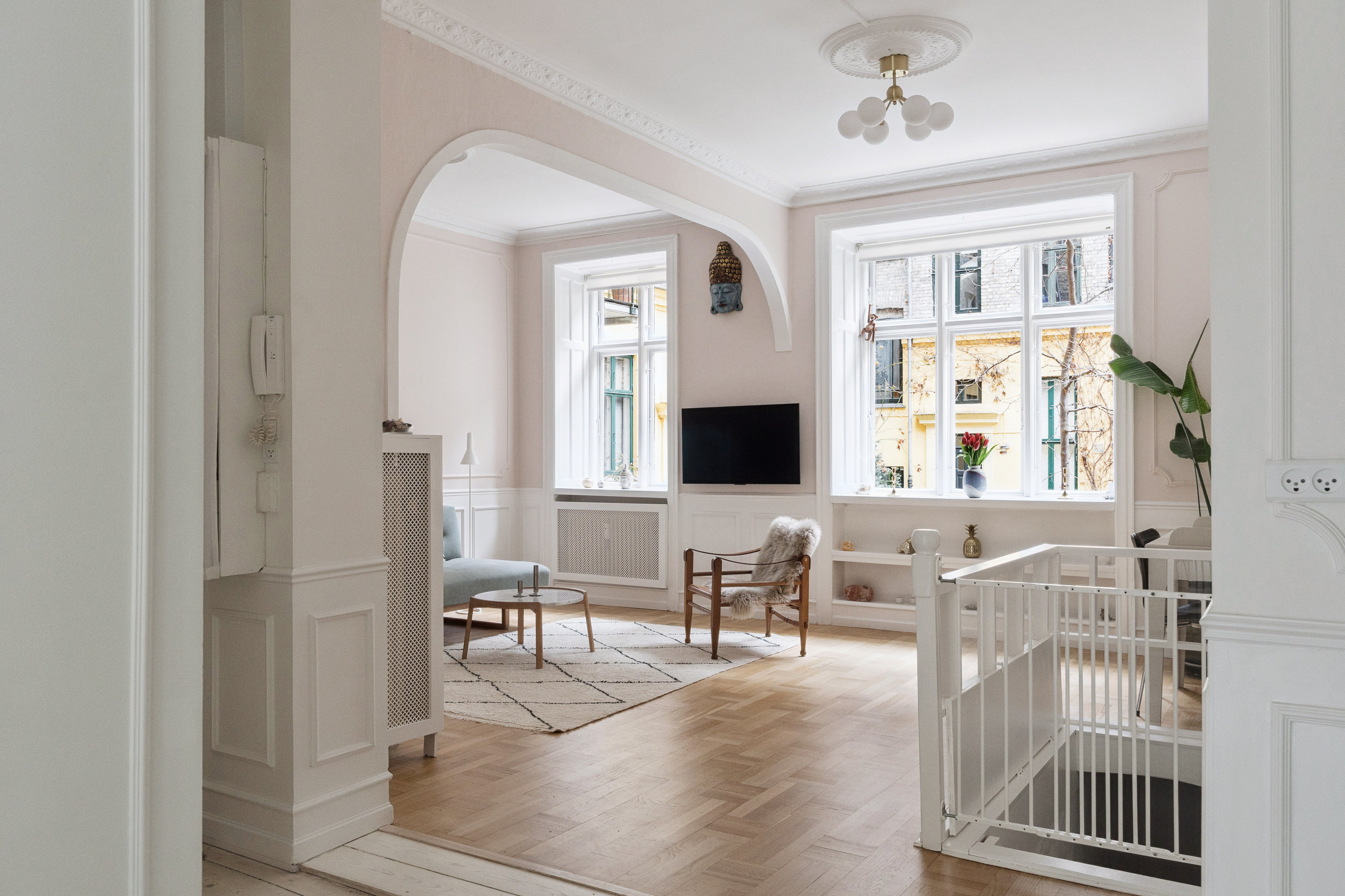 Fremhævet stue billede i fuldskærmstilstand. Billede af Rosenvængets Allé 17A, st.., 2100 København Ø