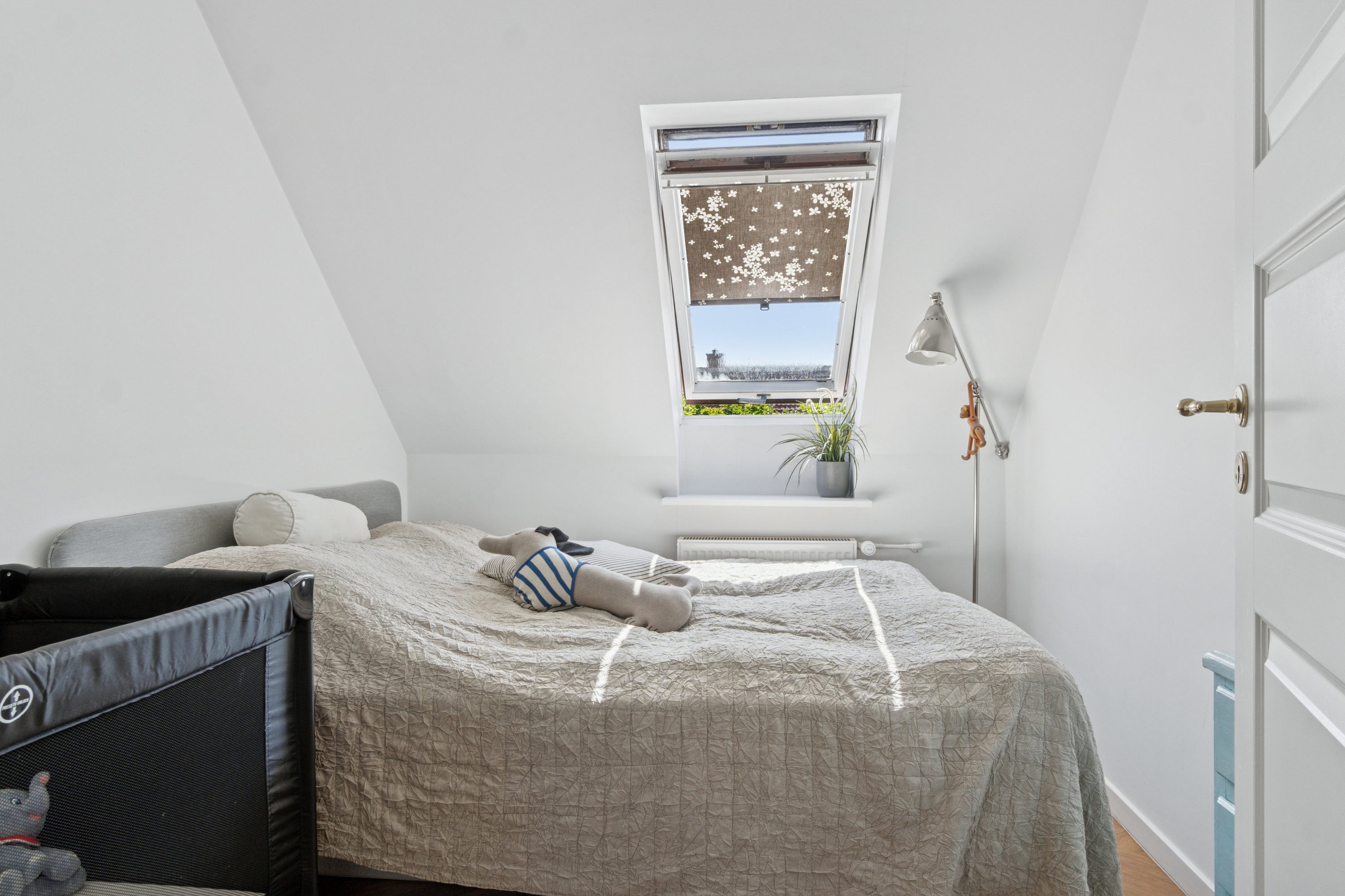 Fremhævet  billede i fuldskærmstilstand. Billede af Jølbyvej 17B, 2610 Rødovre