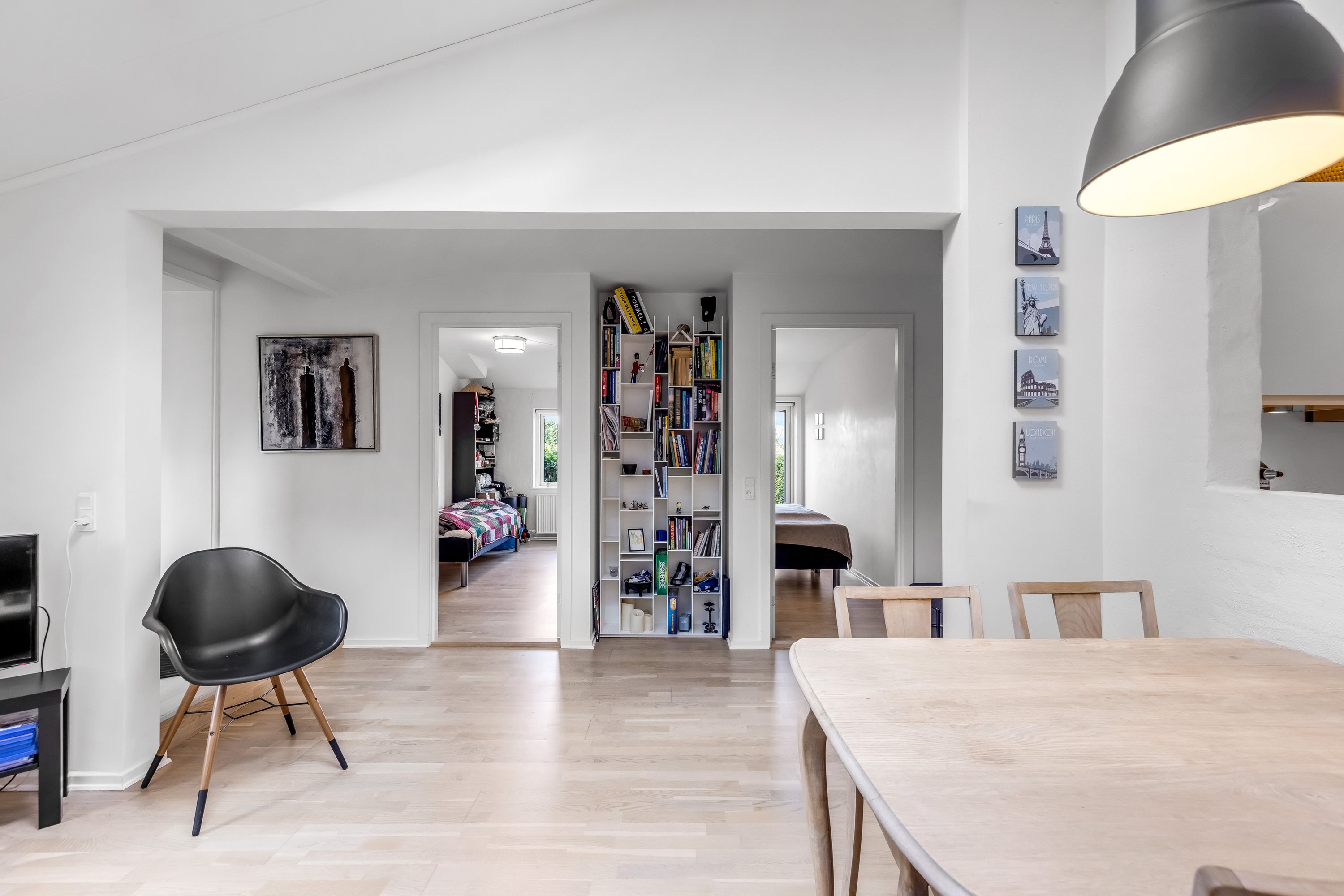 Fremhævet stue billede i fuldskærmstilstand. Billede af Kirketoften 6D, 8260 Viby J