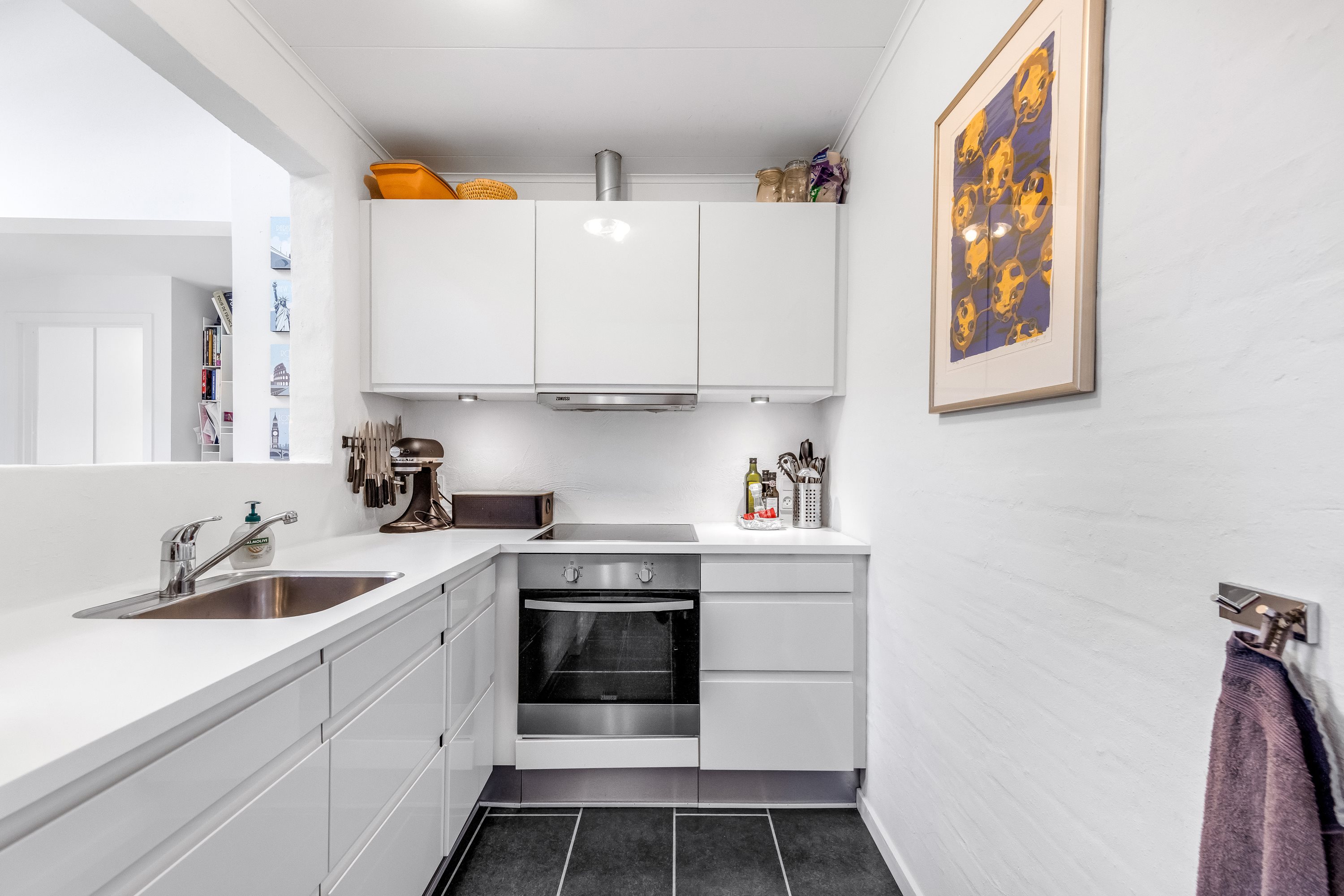 Fremhævet køkken billede i fuldskærmstilstand. Billede af Kirketoften 6D, 8260 Viby J