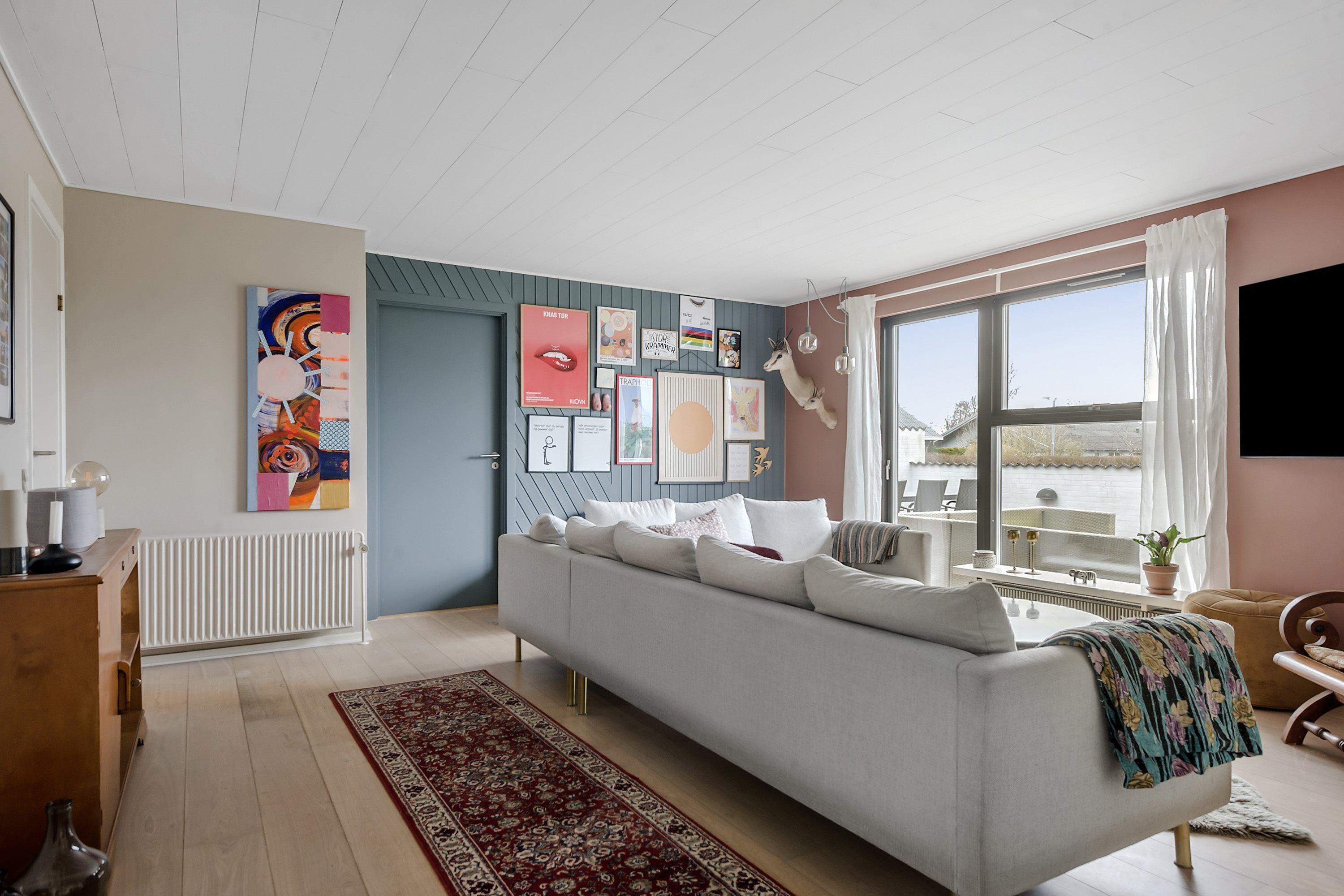 Fremhævet stue billede i fuldskærmstilstand. Billede af Lystgårdsparken 8, Boulstrup, 8300 Odder