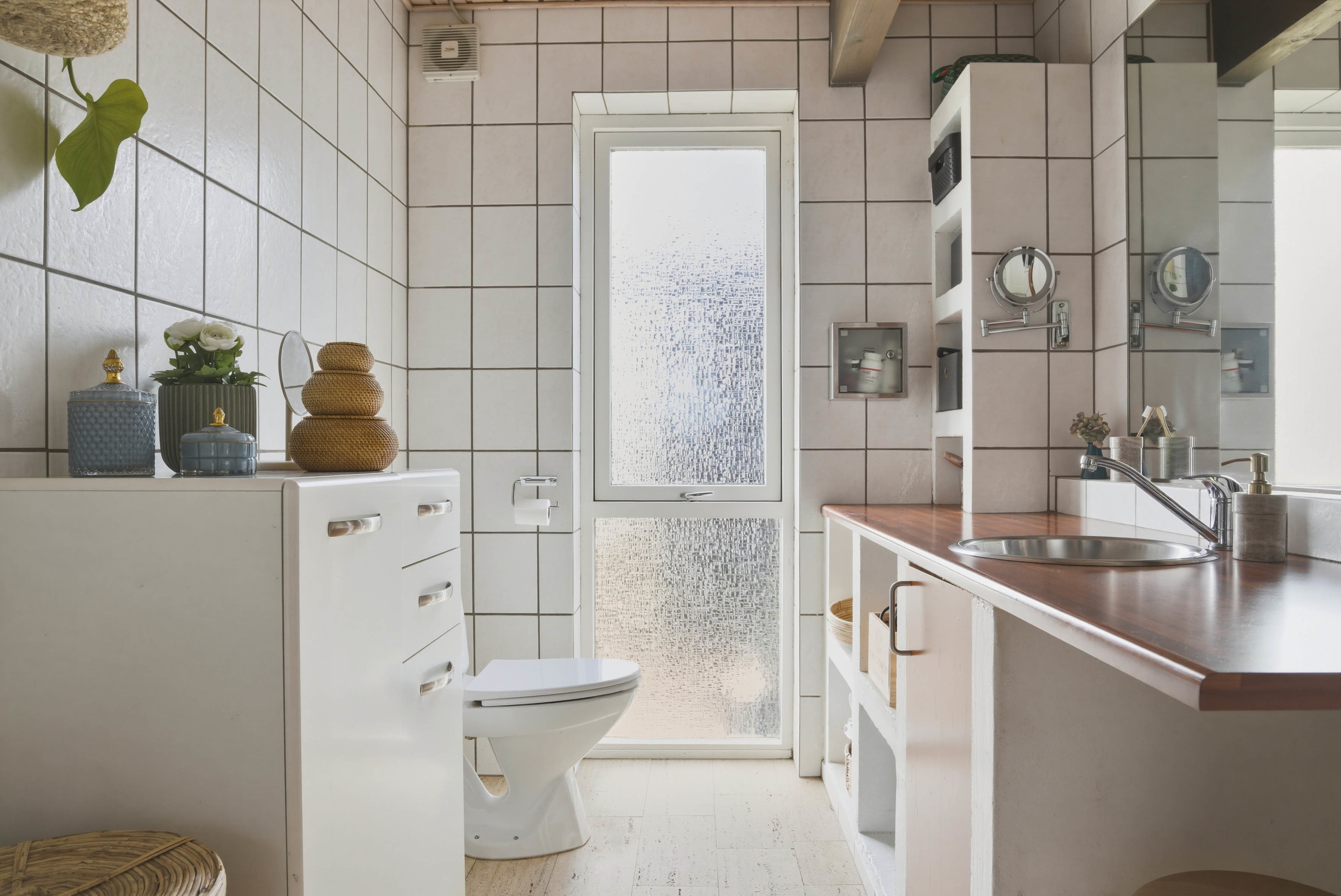 Fremhævet badeværelse billede i fuldskærmstilstand. Billede af Bisgårdvej 39, Hvam, 7500 Holstebro