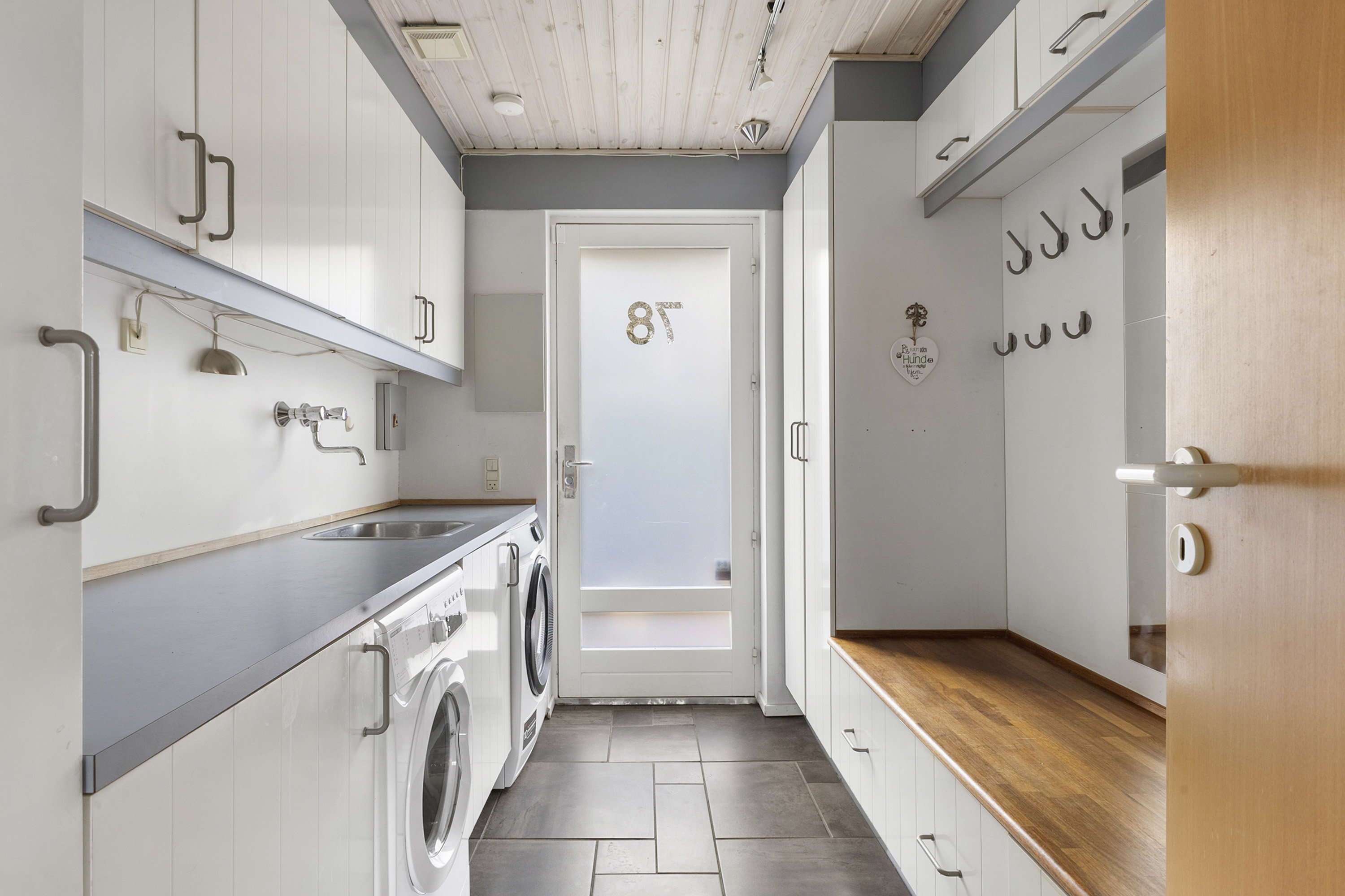 Fremhævet værelse billede i fuldskærmstilstand. Billede af Ekkodalen 78, Erritsø, 7000 Fredericia