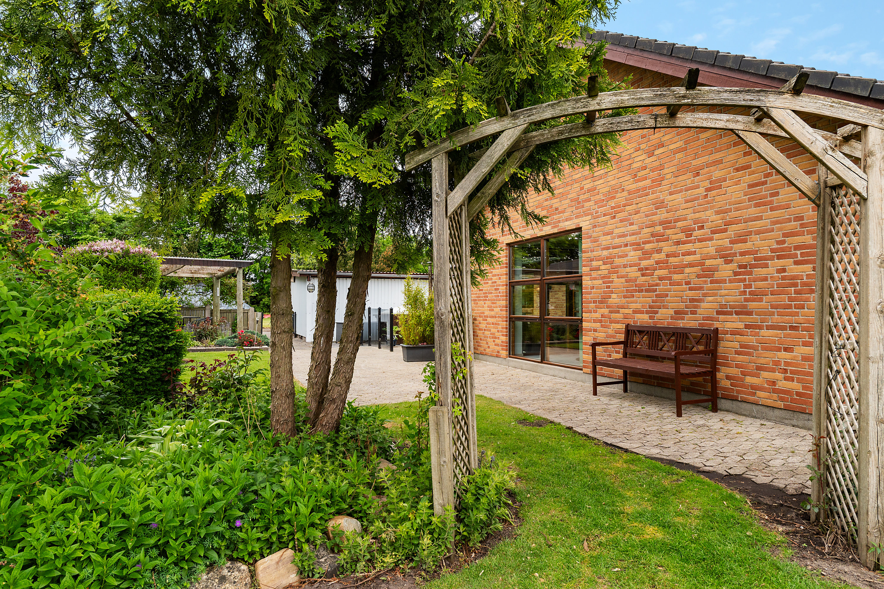 Fremhævet have billede i fuldskærmstilstand. Billede af Skærbækvej 4, Vium Øst, 6920 Videbæk