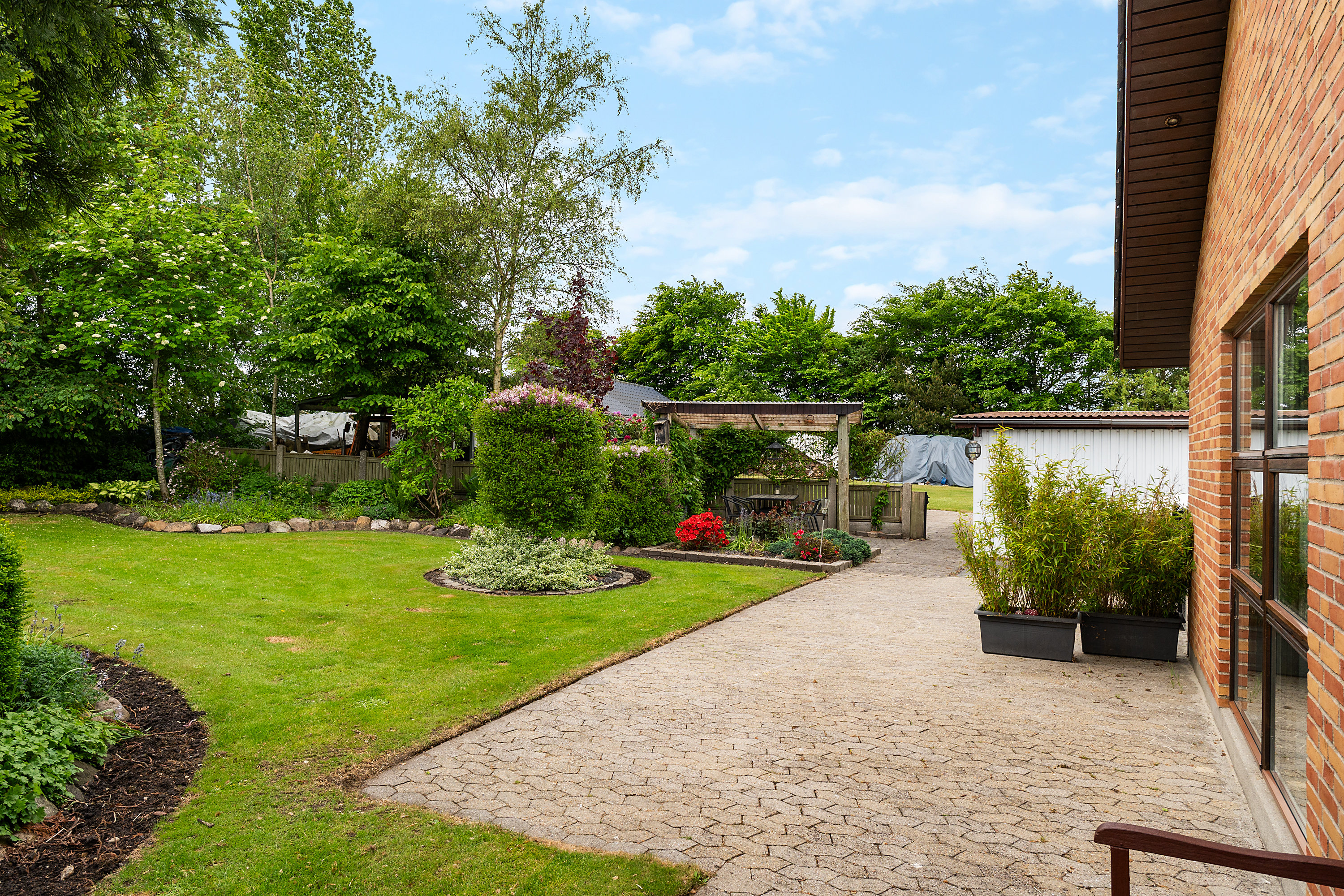 Fremhævet terrasse billede i fuldskærmstilstand. Billede af Skærbækvej 4, Vium Øst, 6920 Videbæk