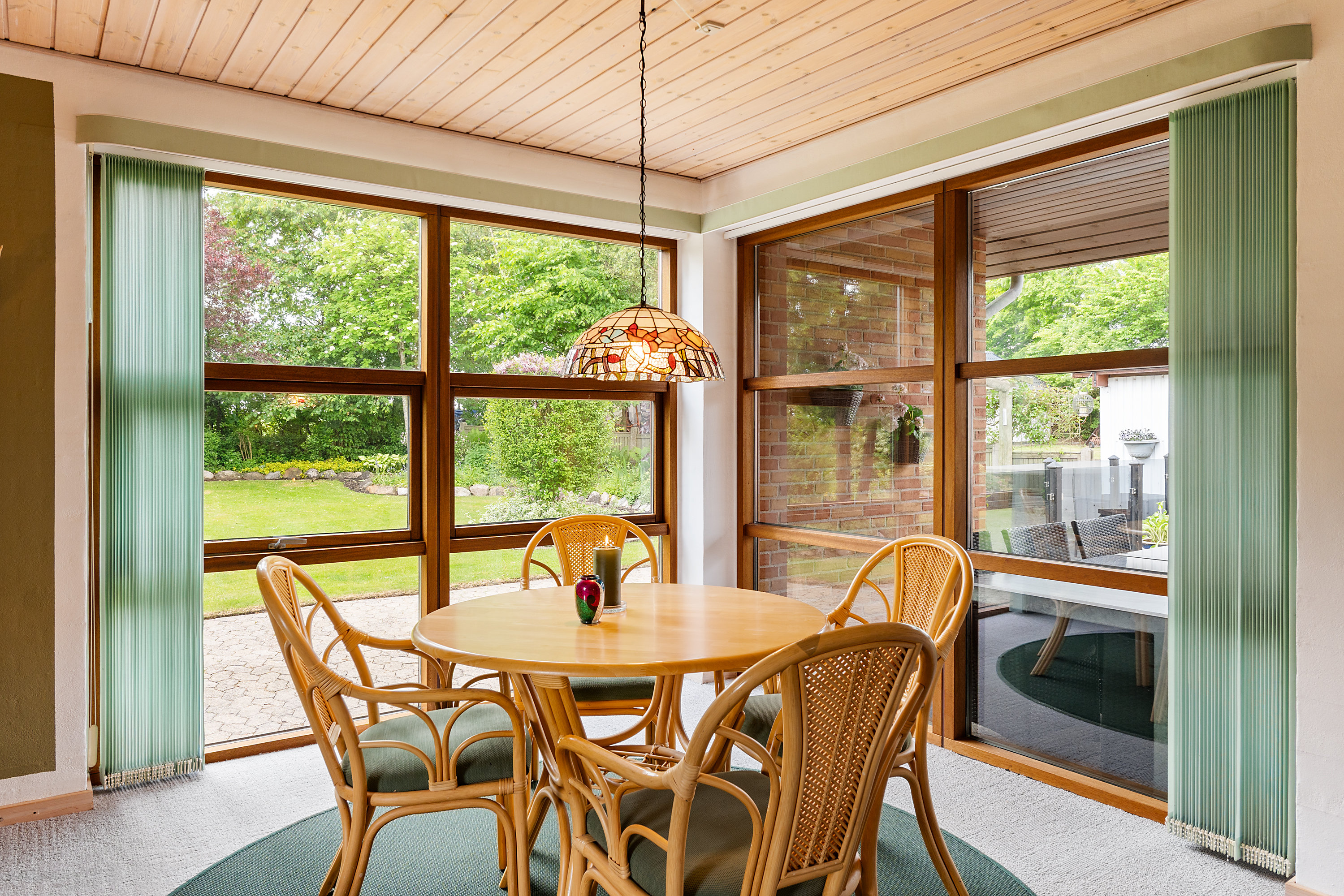 Fremhævet stue billede i fuldskærmstilstand. Billede af Skærbækvej 4, Vium Øst, 6920 Videbæk