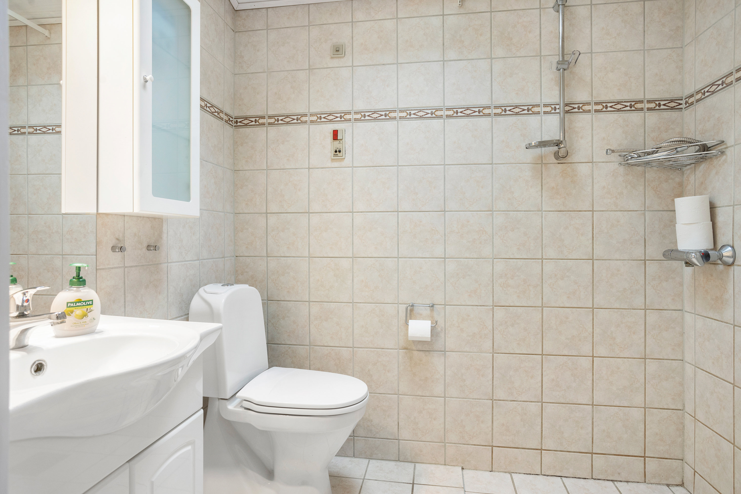 Fremhævet badeværelse billede i fuldskærmstilstand. Billede af Slåenvej 10, Sulbæk, 9900 Frederikshavn