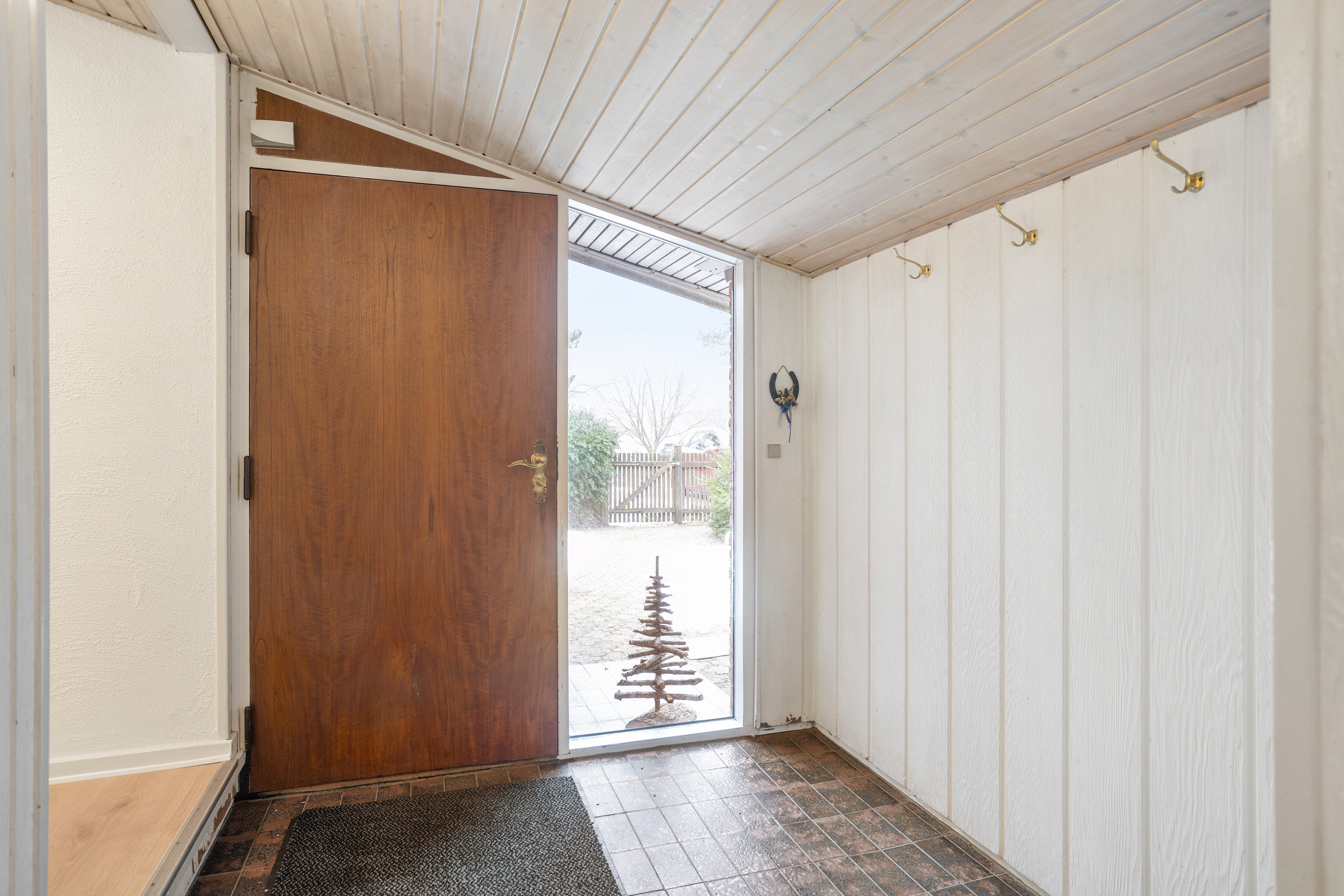 Fremhævet entré billede i fuldskærmstilstand. Billede af Slåenvej 10, Sulbæk, 9900 Frederikshavn