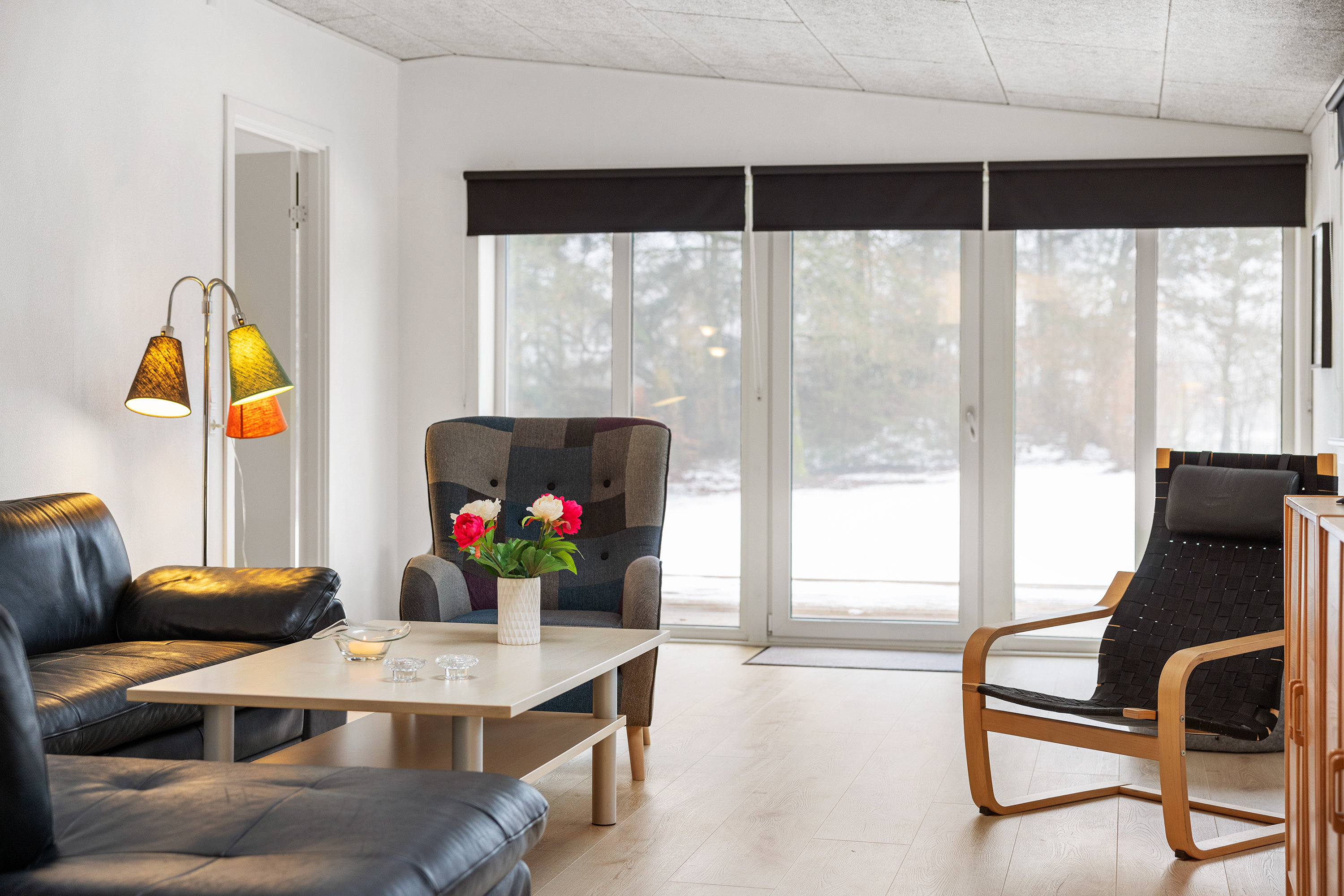 Fremhævet stue billede i fuldskærmstilstand. Billede af Slåenvej 10, Sulbæk, 9900 Frederikshavn