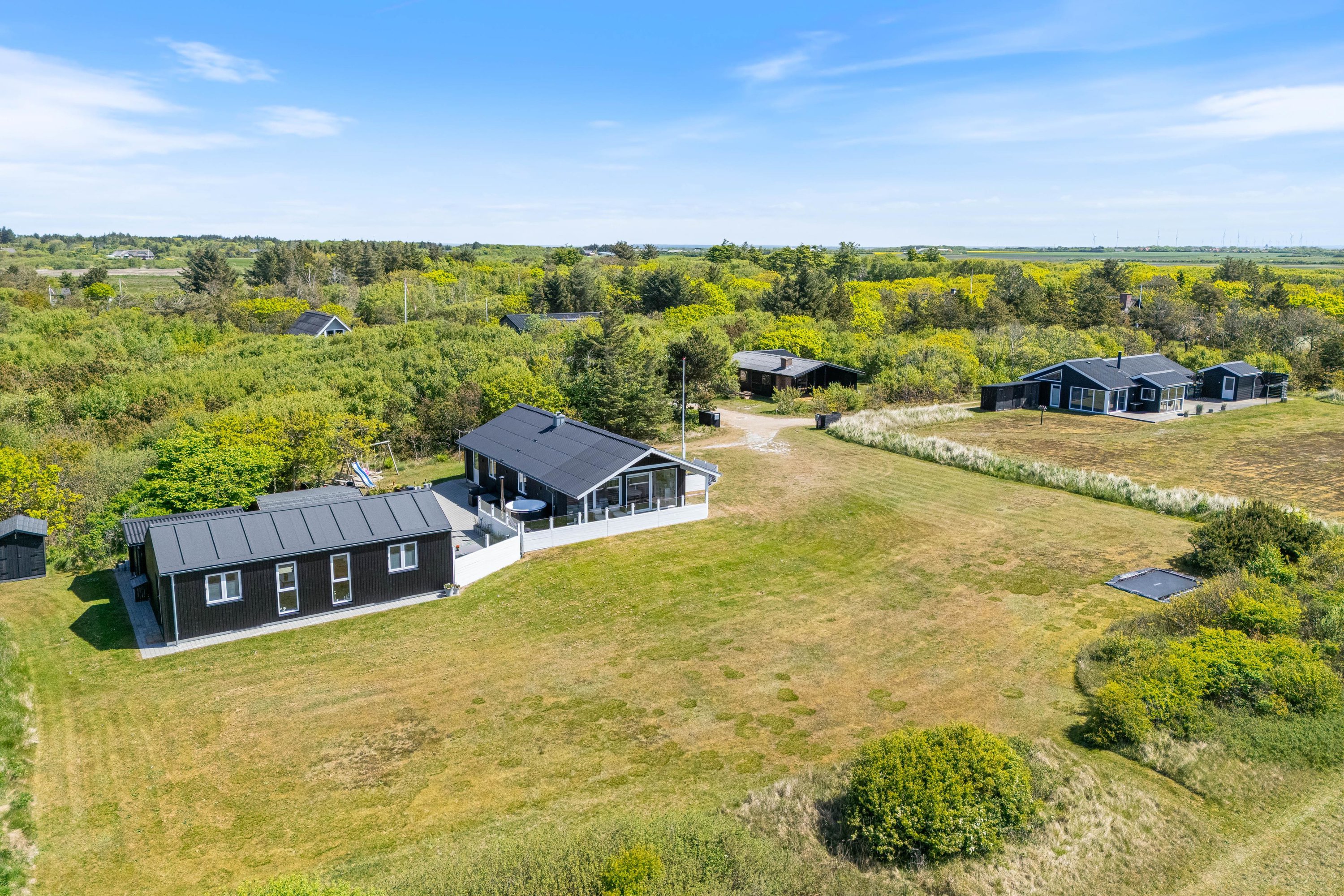 Fremhævet  billede i fuldskærmstilstand. Billede af Rørsangervej 22, Lodbj Hede, 6950 Ringkøbing