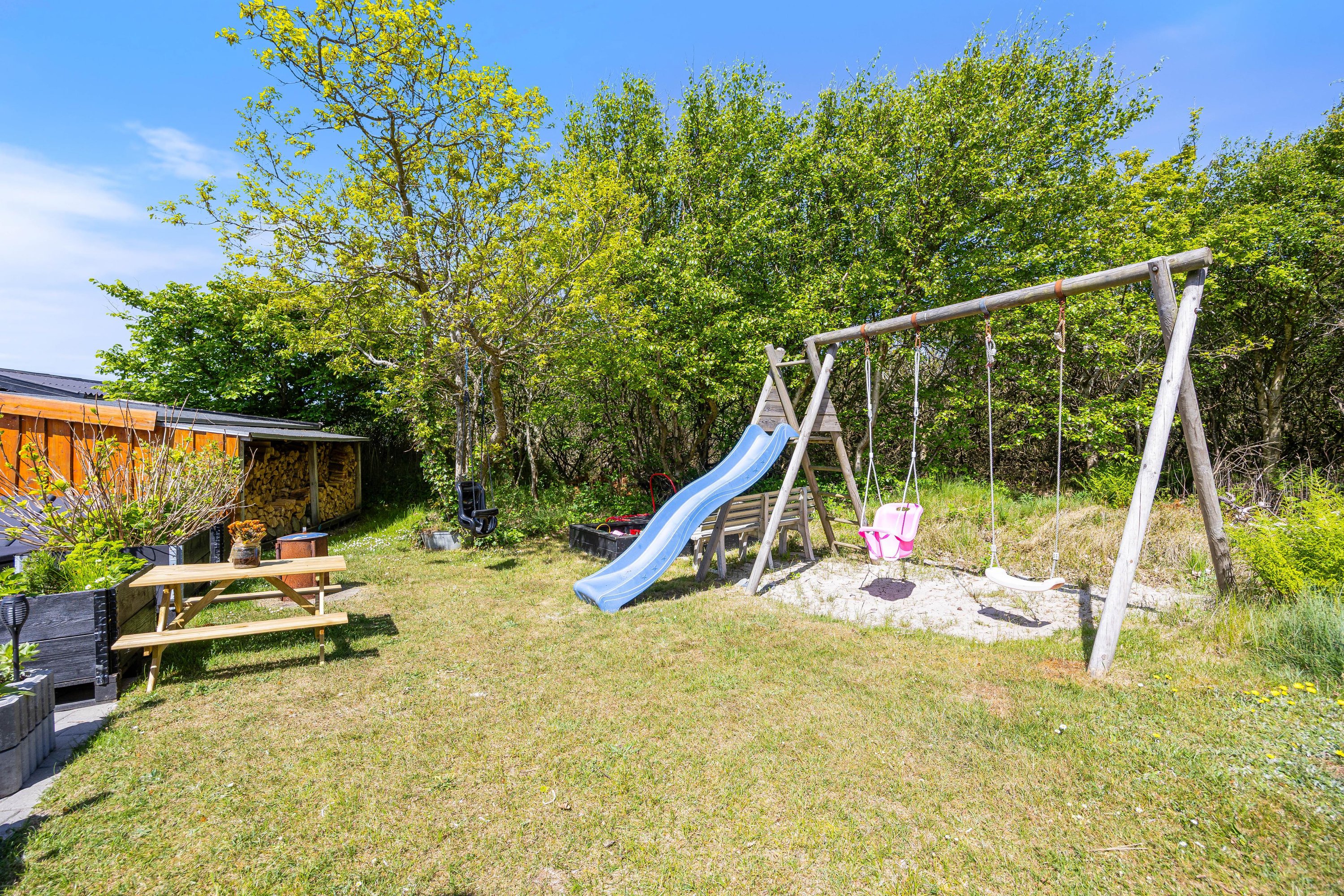 Fremhævet  billede i fuldskærmstilstand. Billede af Rørsangervej 22, Lodbj Hede, 6950 Ringkøbing