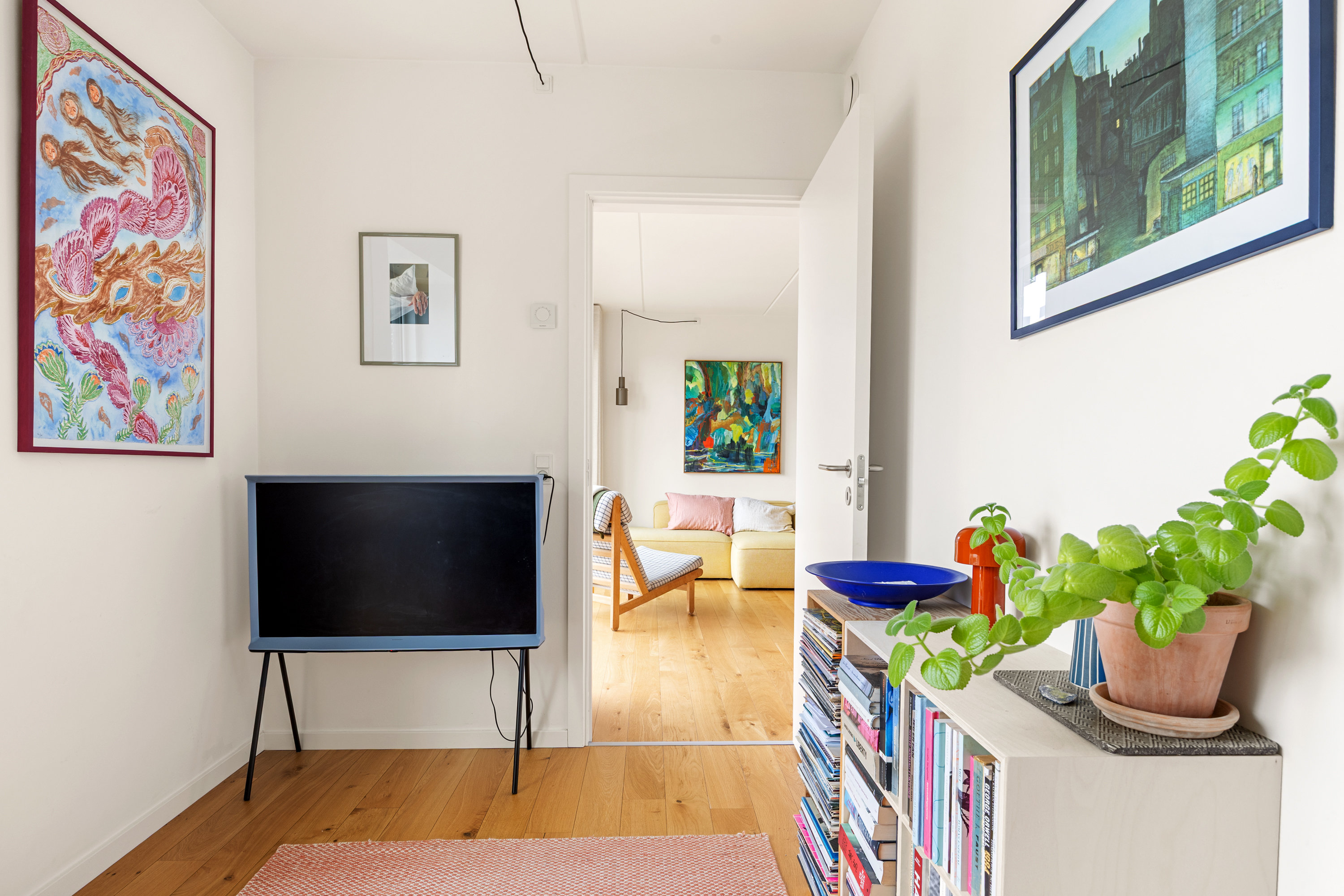 Fremhævet værelse billede i fuldskærmstilstand. Billede af Fadet 51, 2. 3., 1799 København V