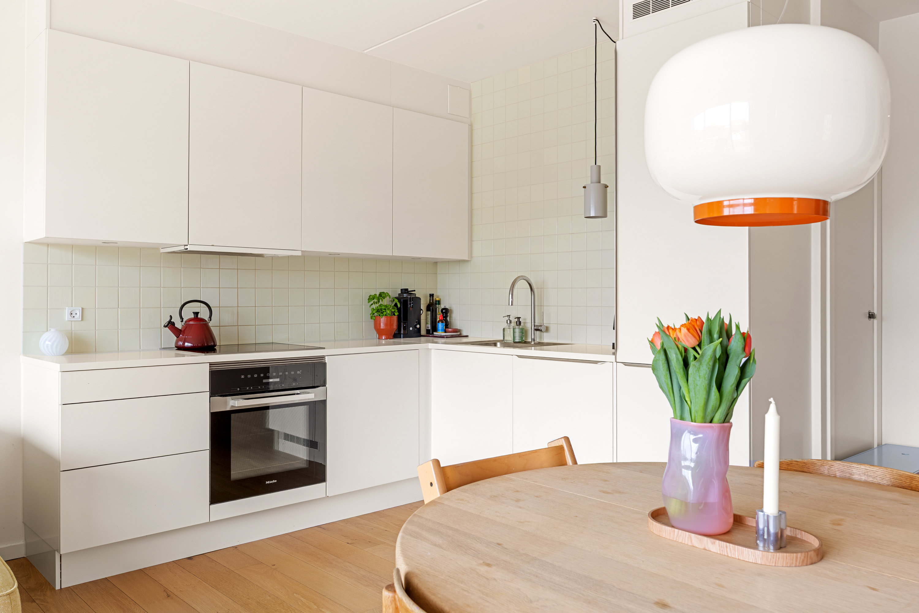 Fremhævet køkken alrum billede i fuldskærmstilstand. Billede af Fadet 51, 2. 3., 1799 København V