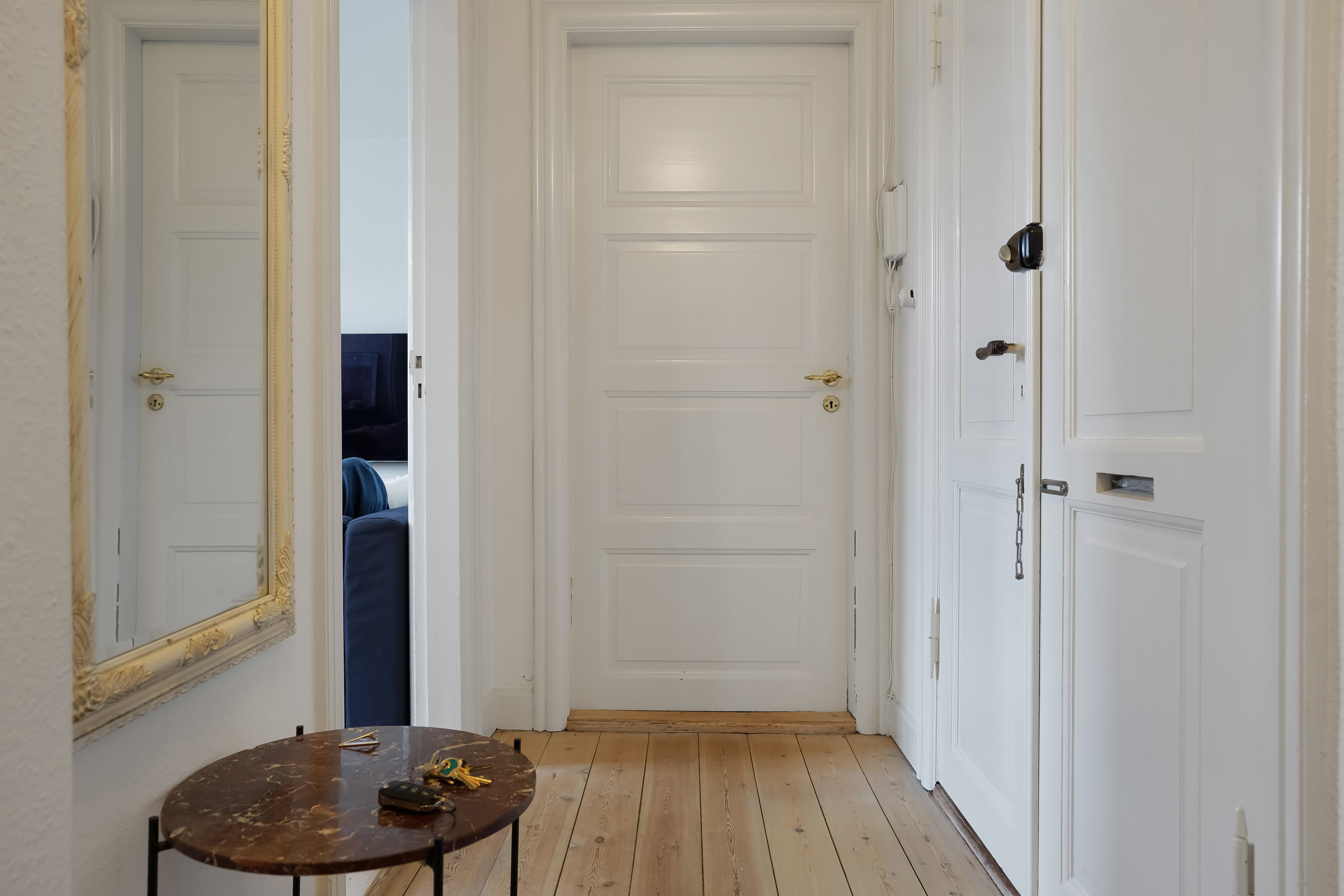 Fremhævet entré billede i fuldskærmstilstand. Billede af Klaregade 23, 2., 5000 Odense C