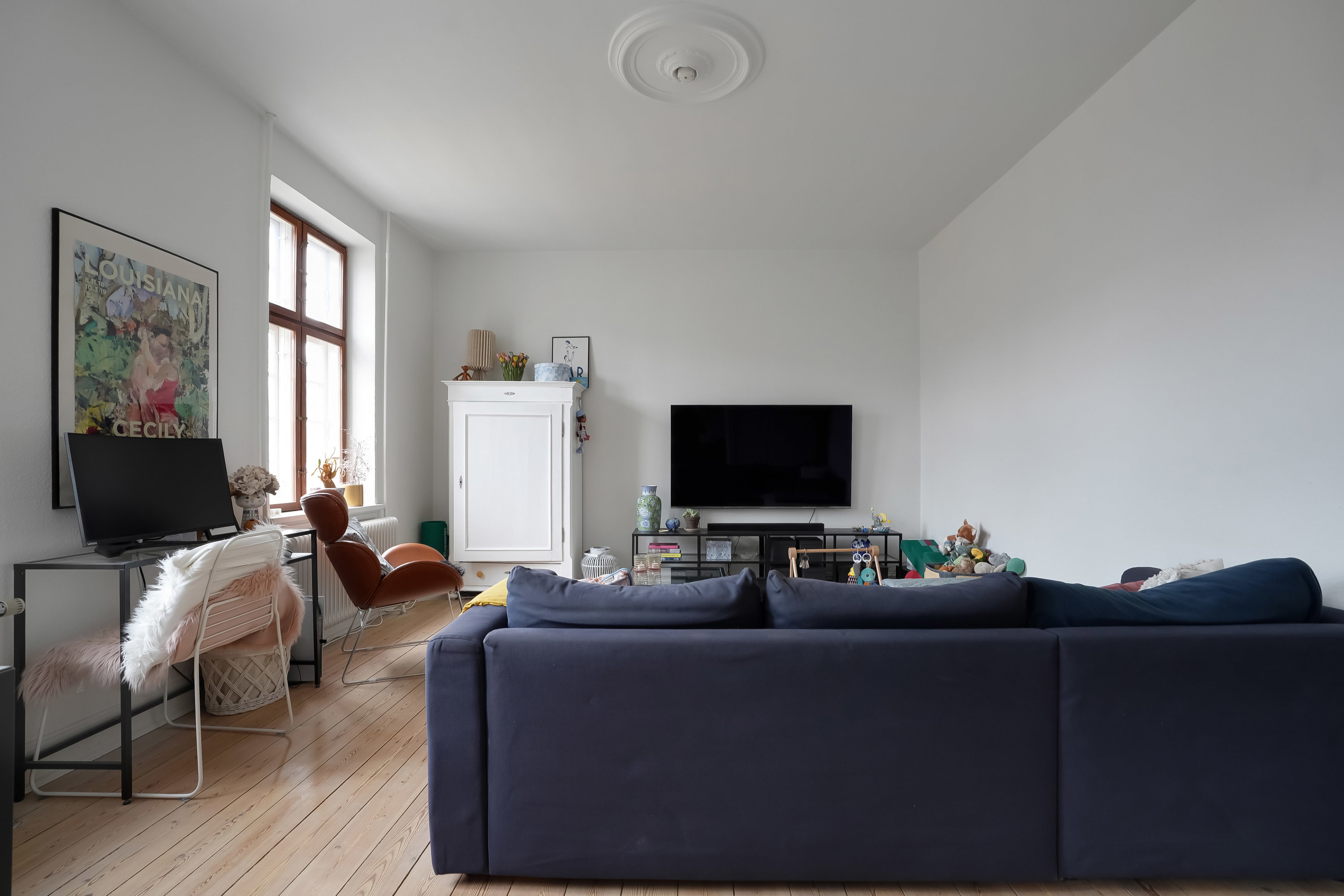 Fremhævet stue billede i fuldskærmstilstand. Billede af Klaregade 23, 2., 5000 Odense C