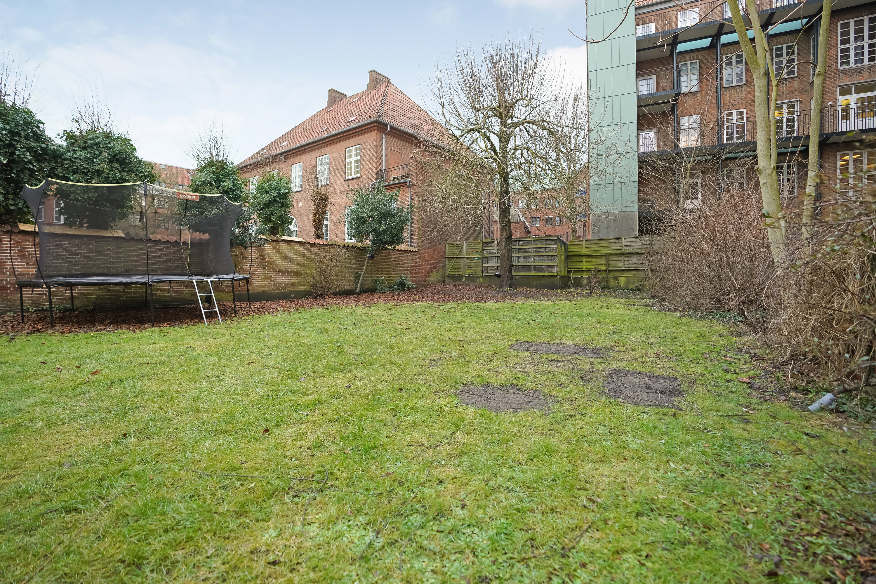 Fremhævet have billede i fuldskærmstilstand. Billede af Klaregade 23, 2., 5000 Odense C