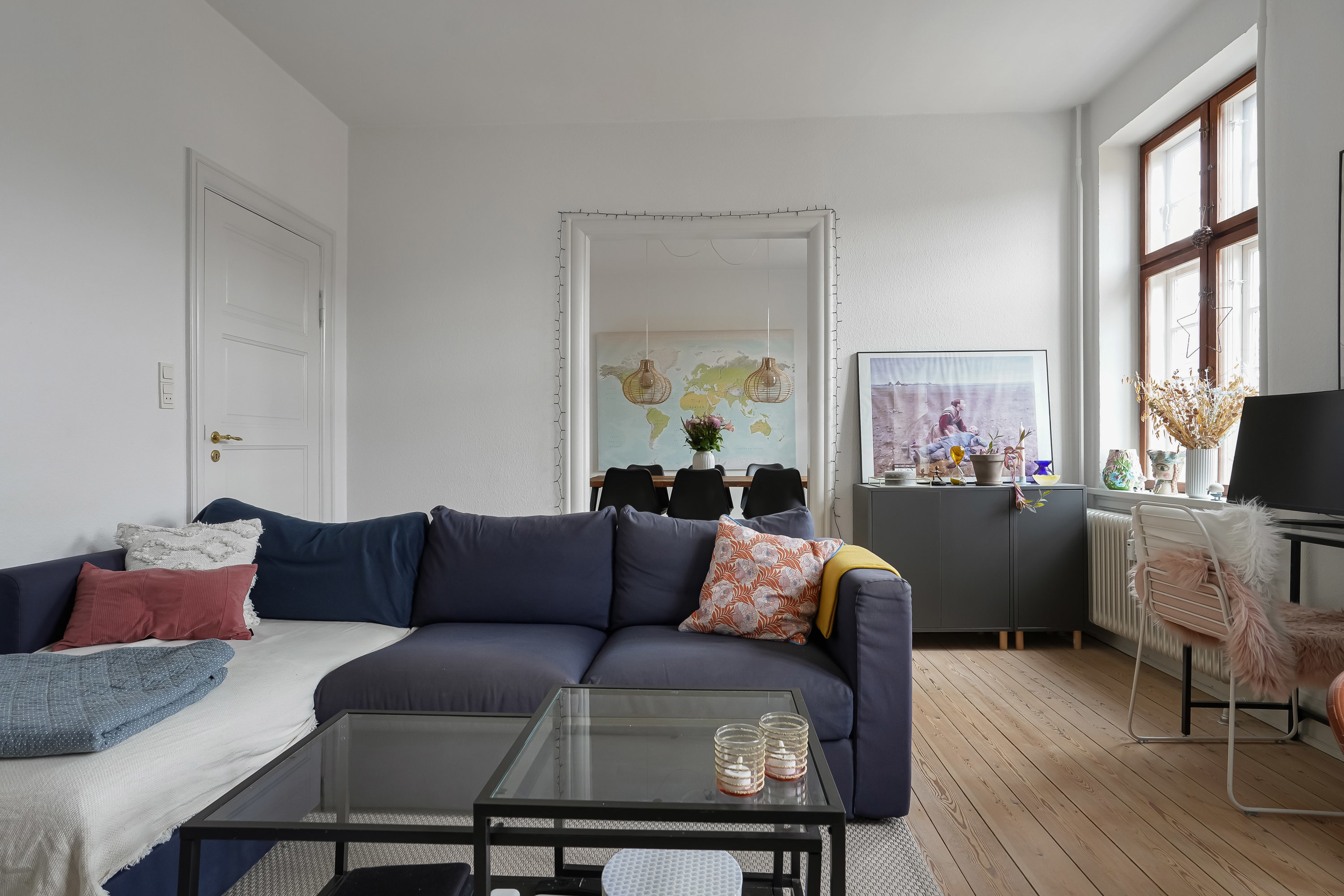 Fremhævet stue billede i fuldskærmstilstand. Billede af Klaregade 23, 2., 5000 Odense C