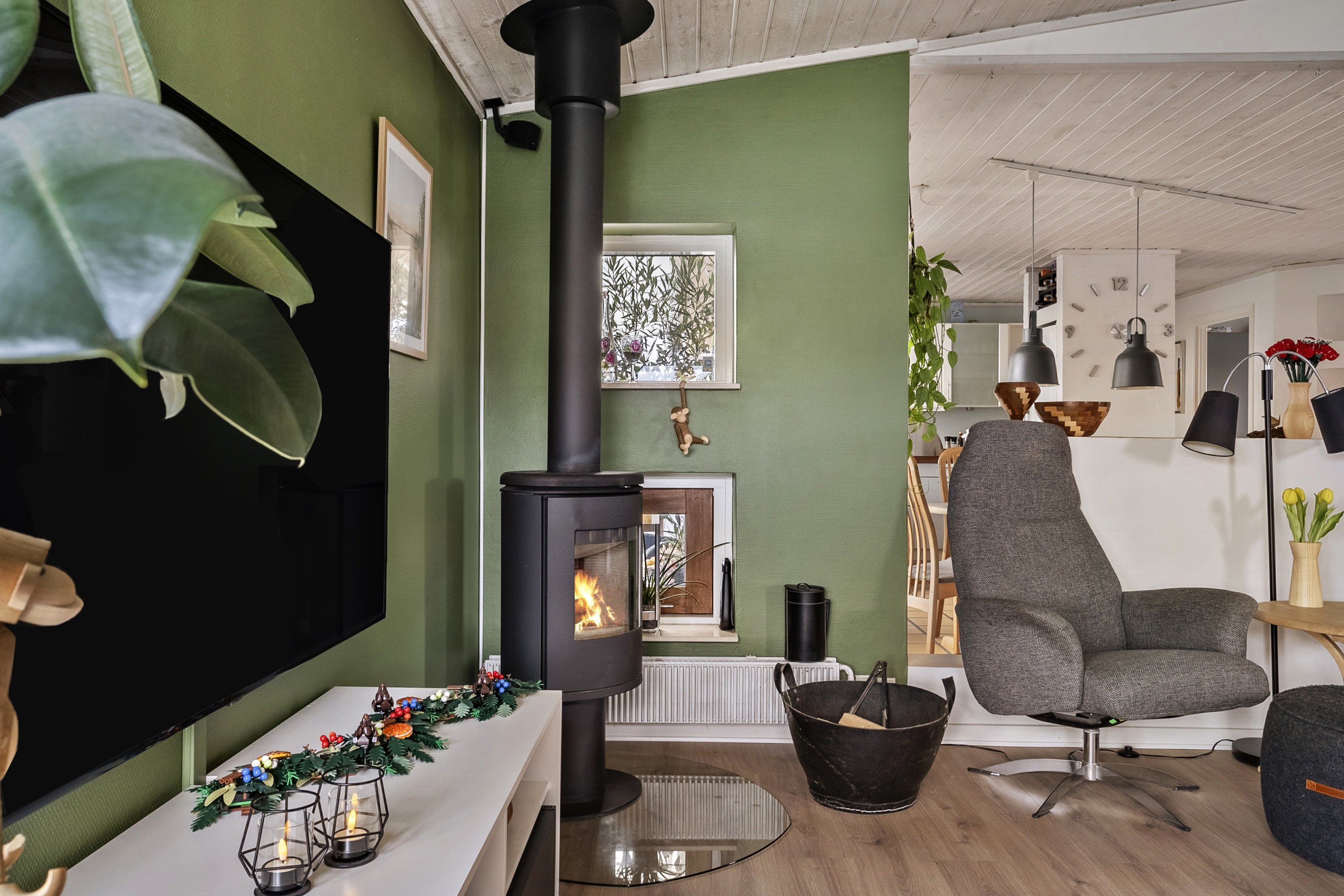 Fremhævet stue billede i fuldskærmstilstand. Billede af Humleballe 28, Søvind, 8700 Horsens