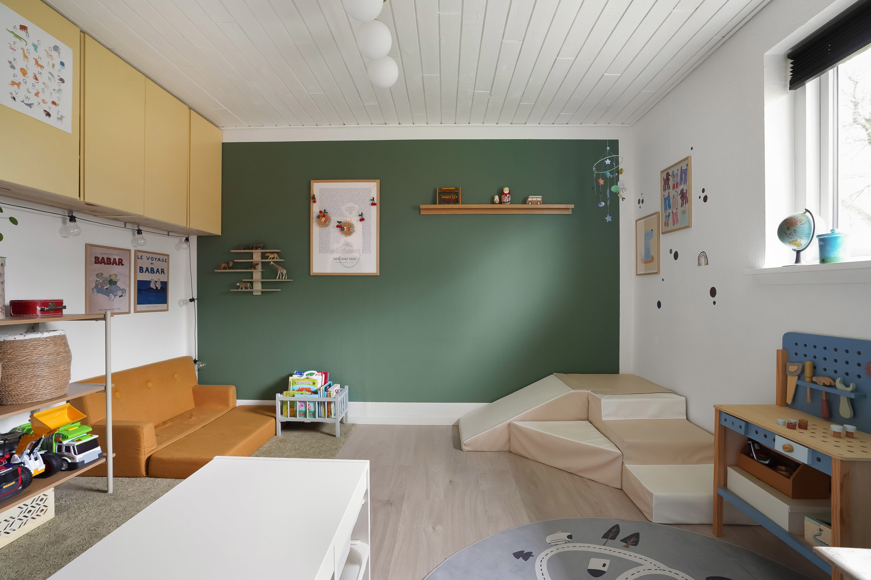 Fremhævet stue billede i fuldskærmstilstand. Billede af Lyøvænget 26, 5500 Middelfart 