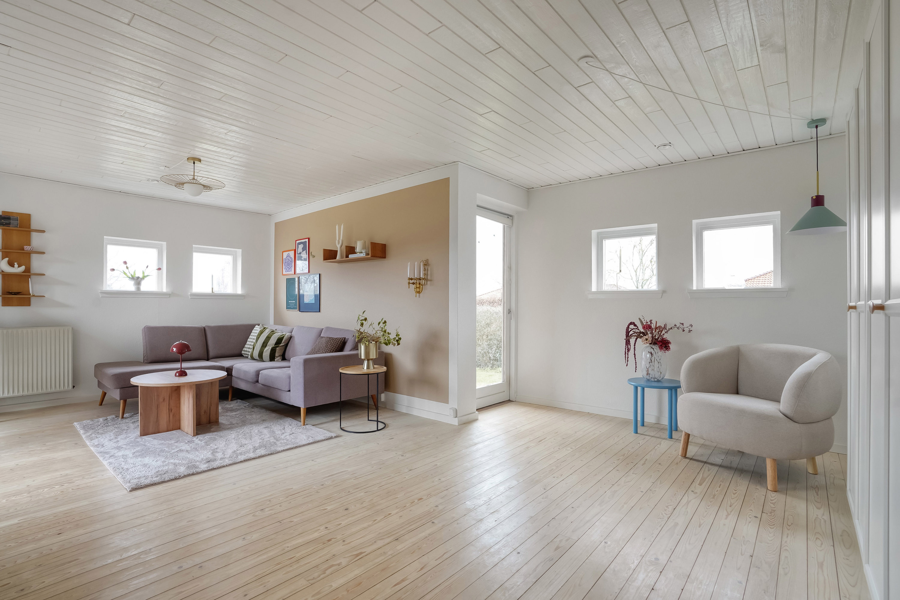 Fremhævet stue billede i fuldskærmstilstand. Billede af Lyøvænget 26, 5500 Middelfart 