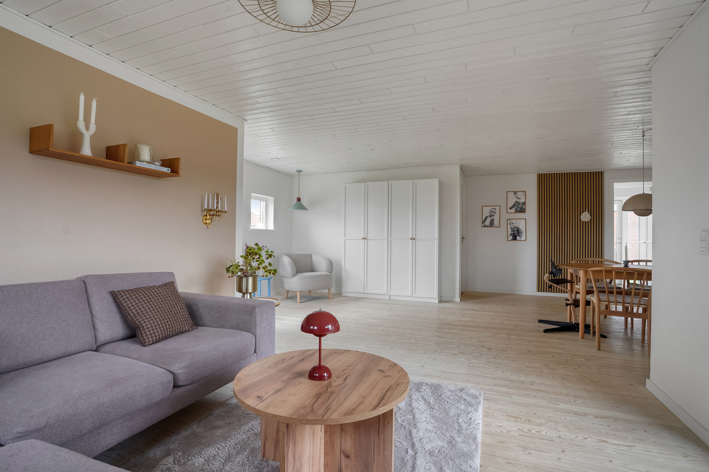 Fremhævet stue billede i fuldskærmstilstand. Billede af Lyøvænget 26, 5500 Middelfart 