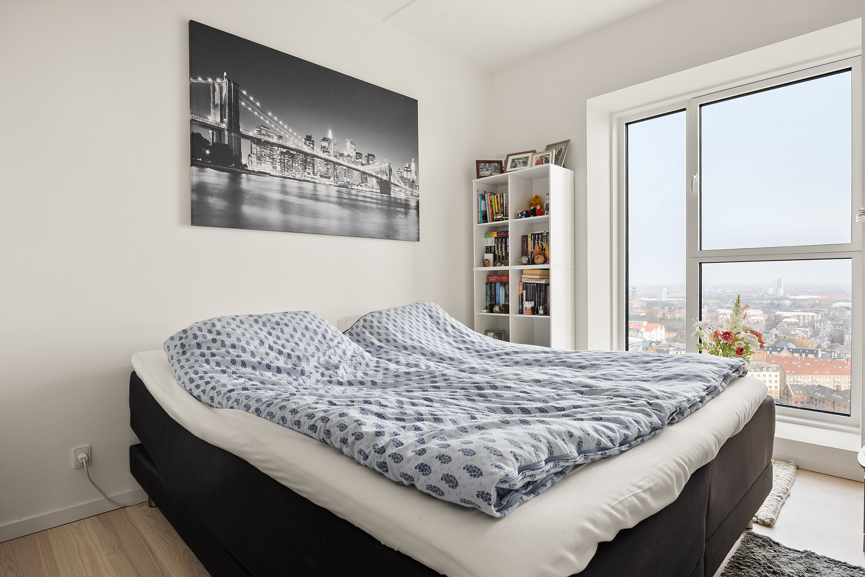 Fremhævet soveværelse billede i fuldskærmstilstand. Billede af Ny Carlsberg Vej 83, 21. 5., 1799 København V