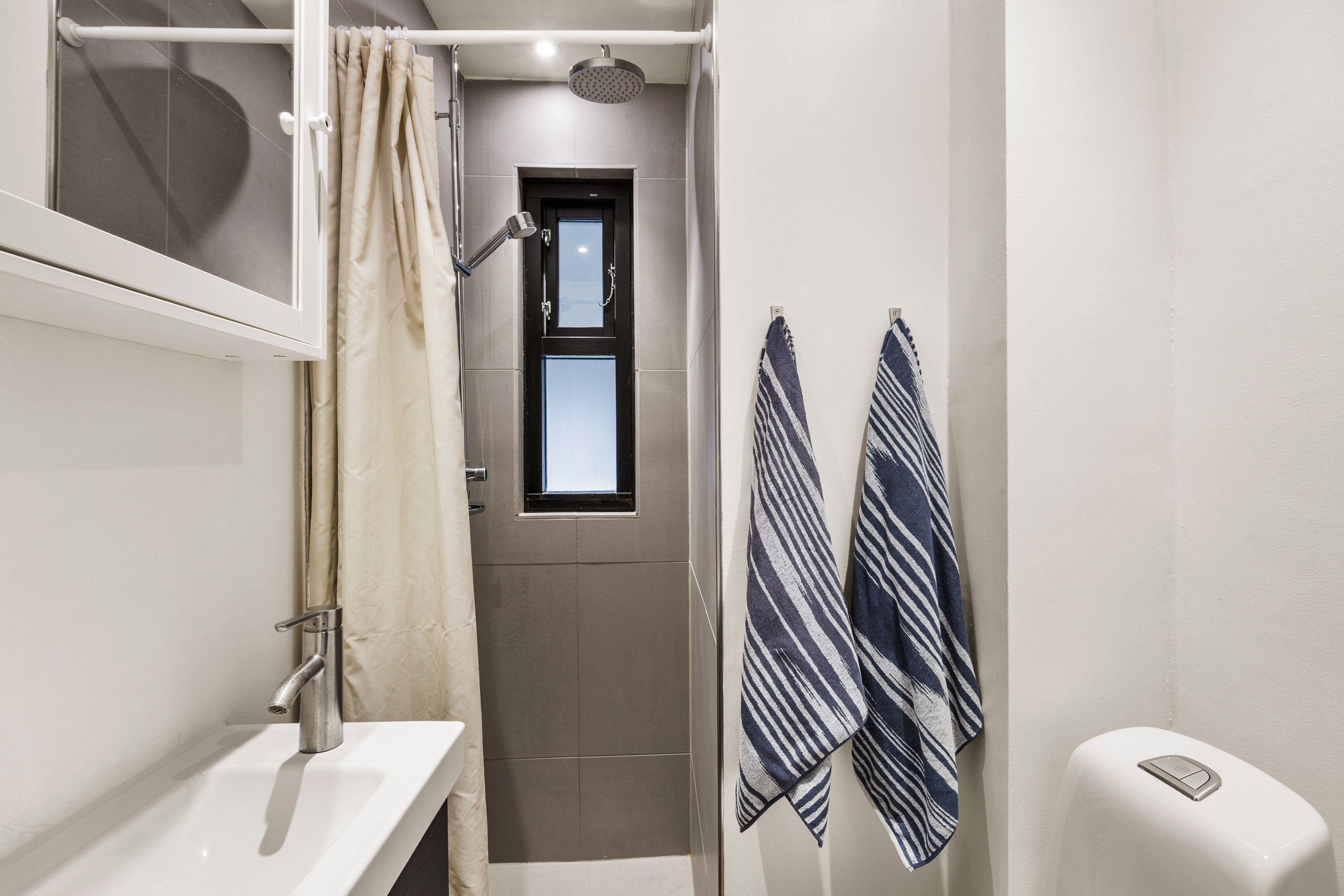 Fremhævet badeværelse billede i fuldskærmstilstand. Billede af Lundtoftegade 97, 4. th., 2200 København N