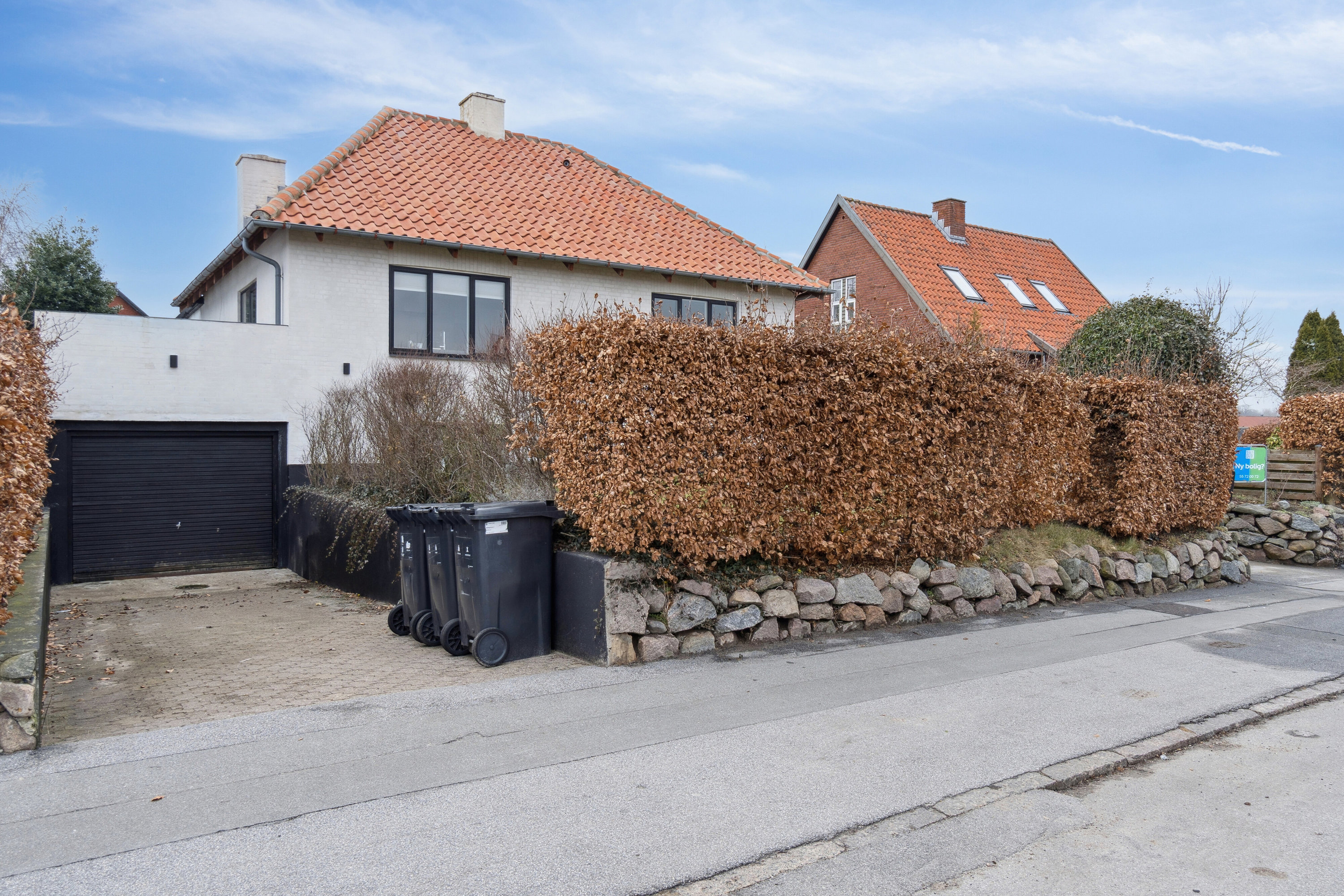 Fremhævet set fra vejen billede i fuldskærmstilstand. Billede af Møllegårdsvej 2, 4700 Næstved