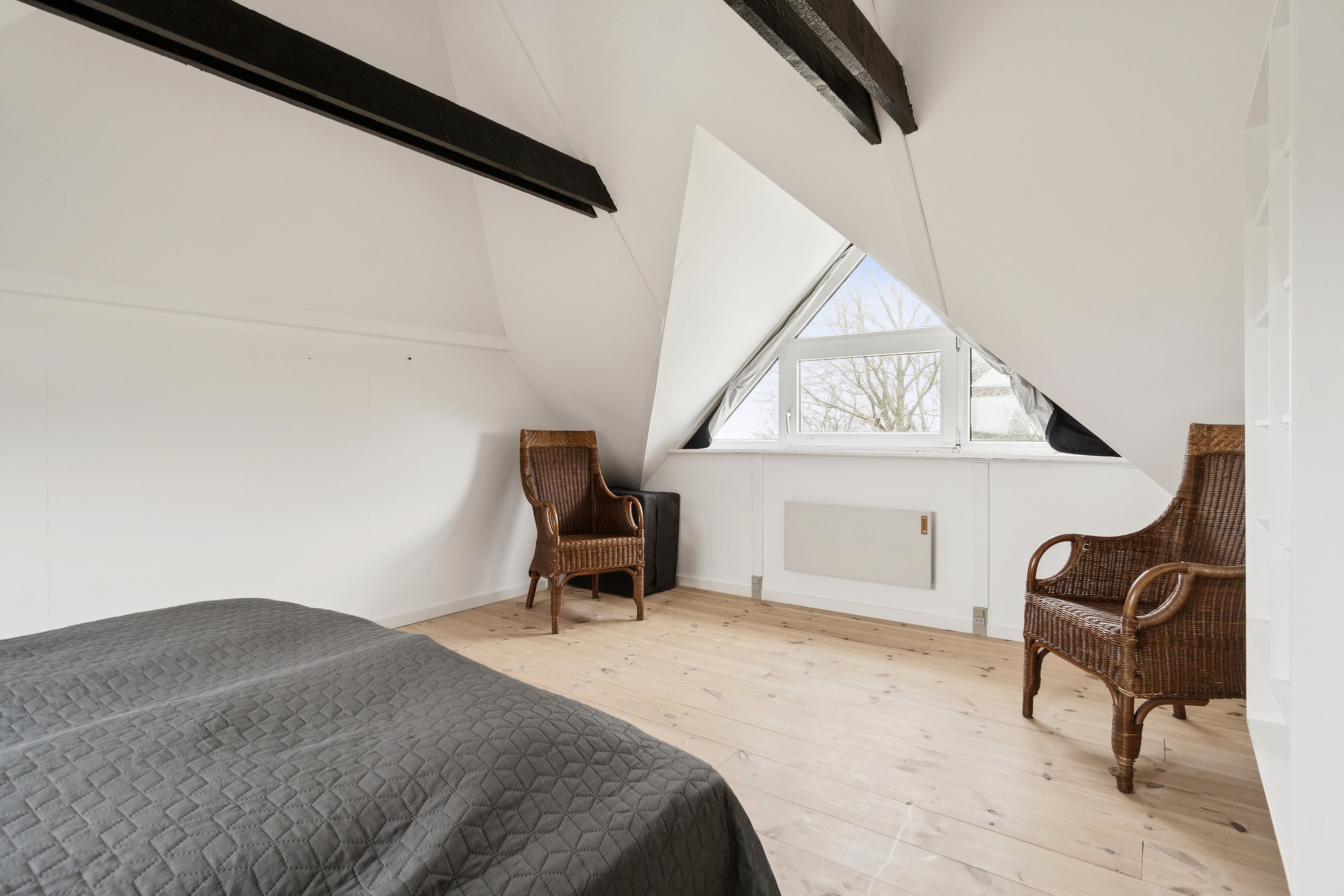 Fremhævet soveværelse billede i fuldskærmstilstand. Billede af Præstevej 2, Boddum, 7760 Hurup Thy