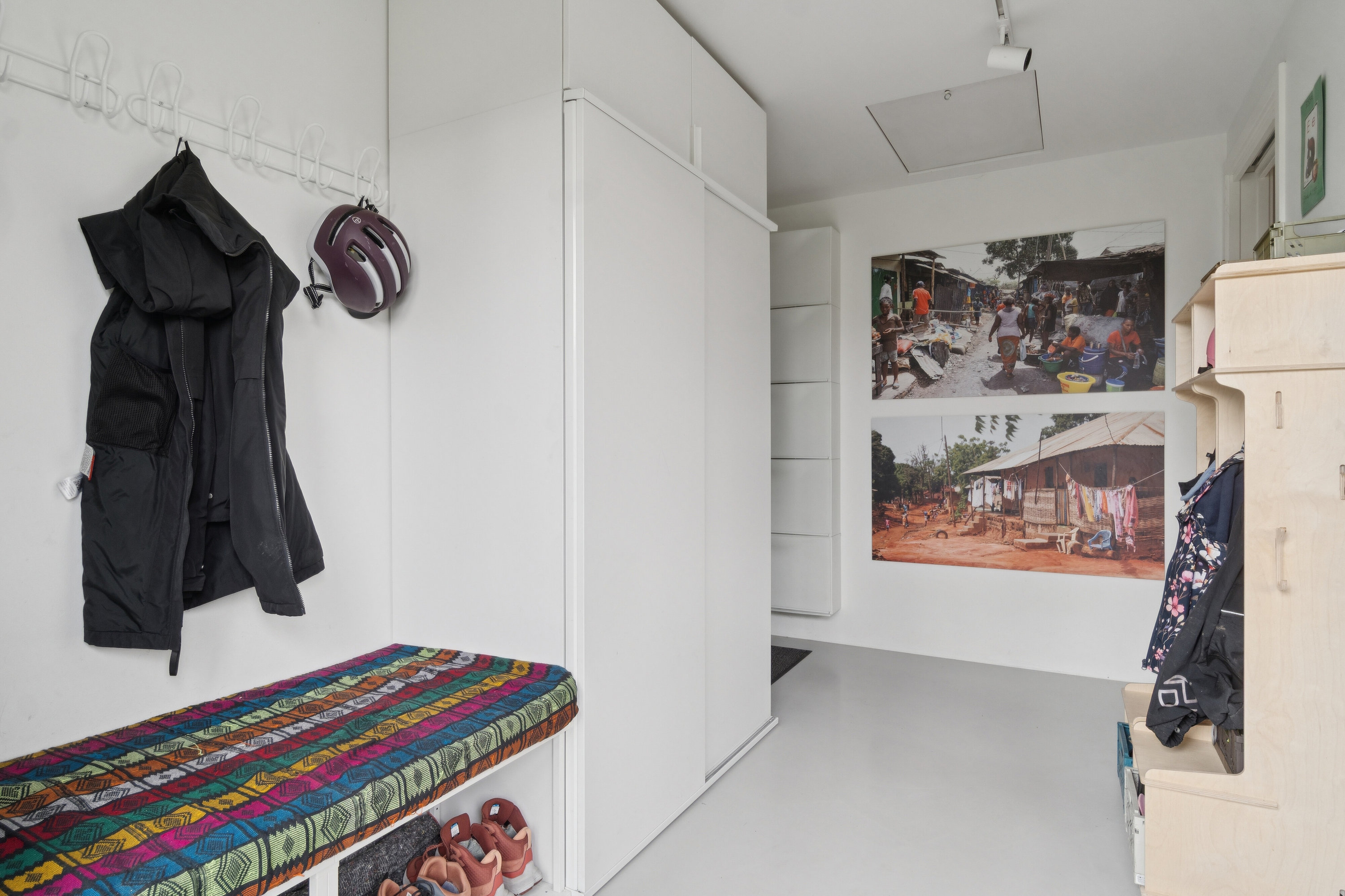 Fremhævet entré billede i fuldskærmstilstand. Billede af Filippavej 28, 8270 Højbjerg