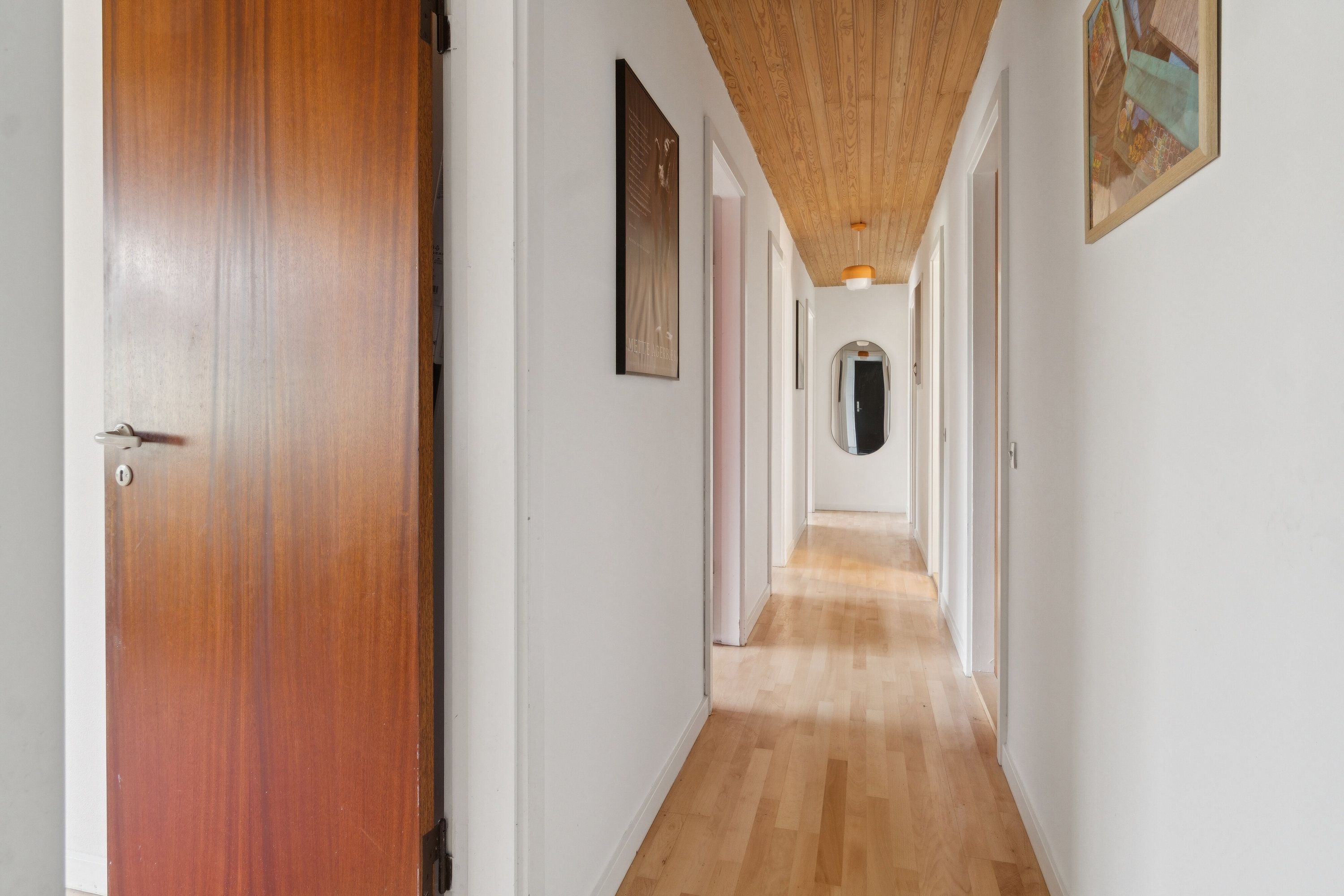 Fremhævet gang billede i fuldskærmstilstand. Billede af Filippavej 28, 8270 Højbjerg