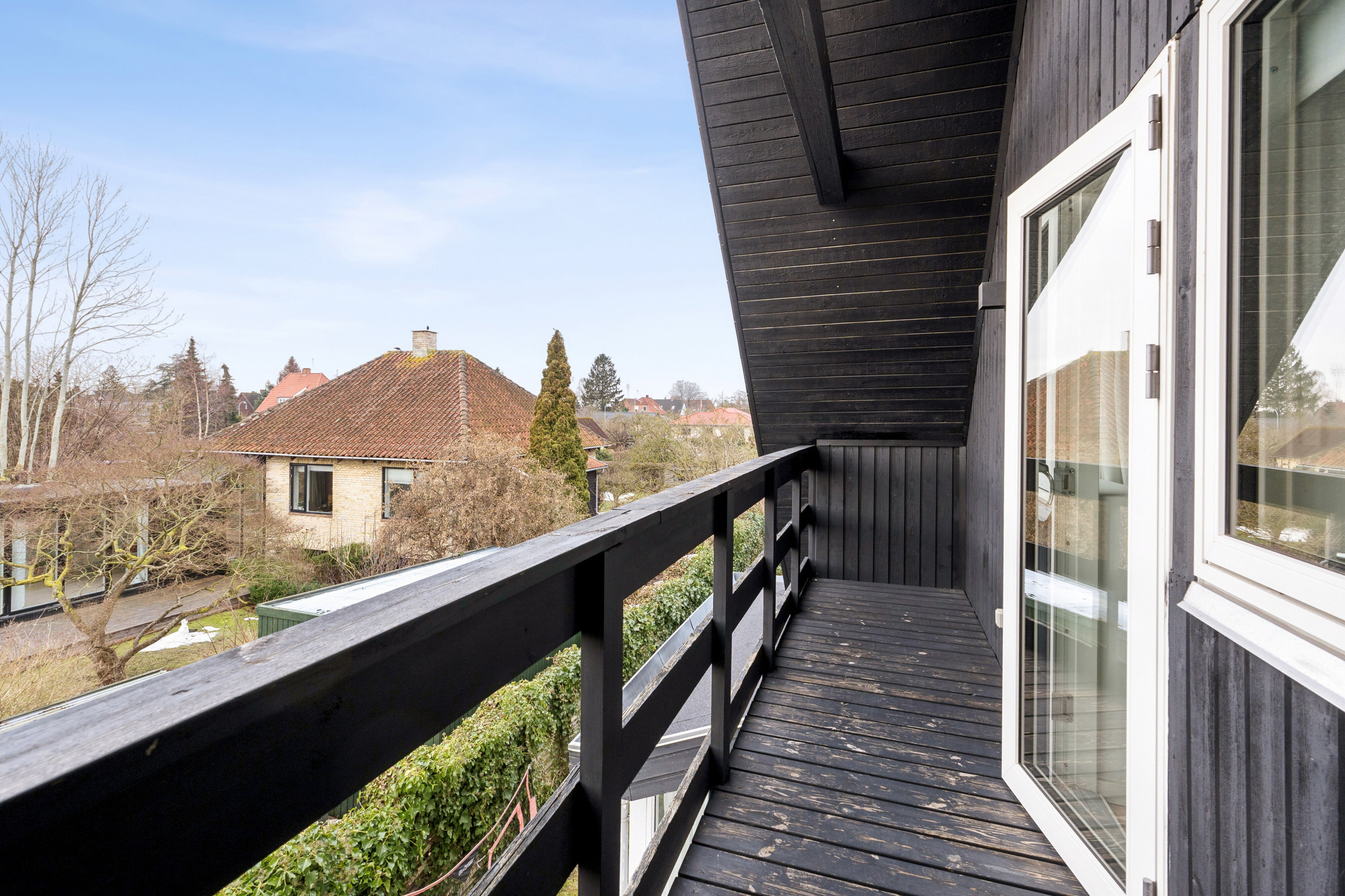 Fremhævet altan billede i fuldskærmstilstand. Billede af Bjergagervej 27B, 2650 Hvidovre