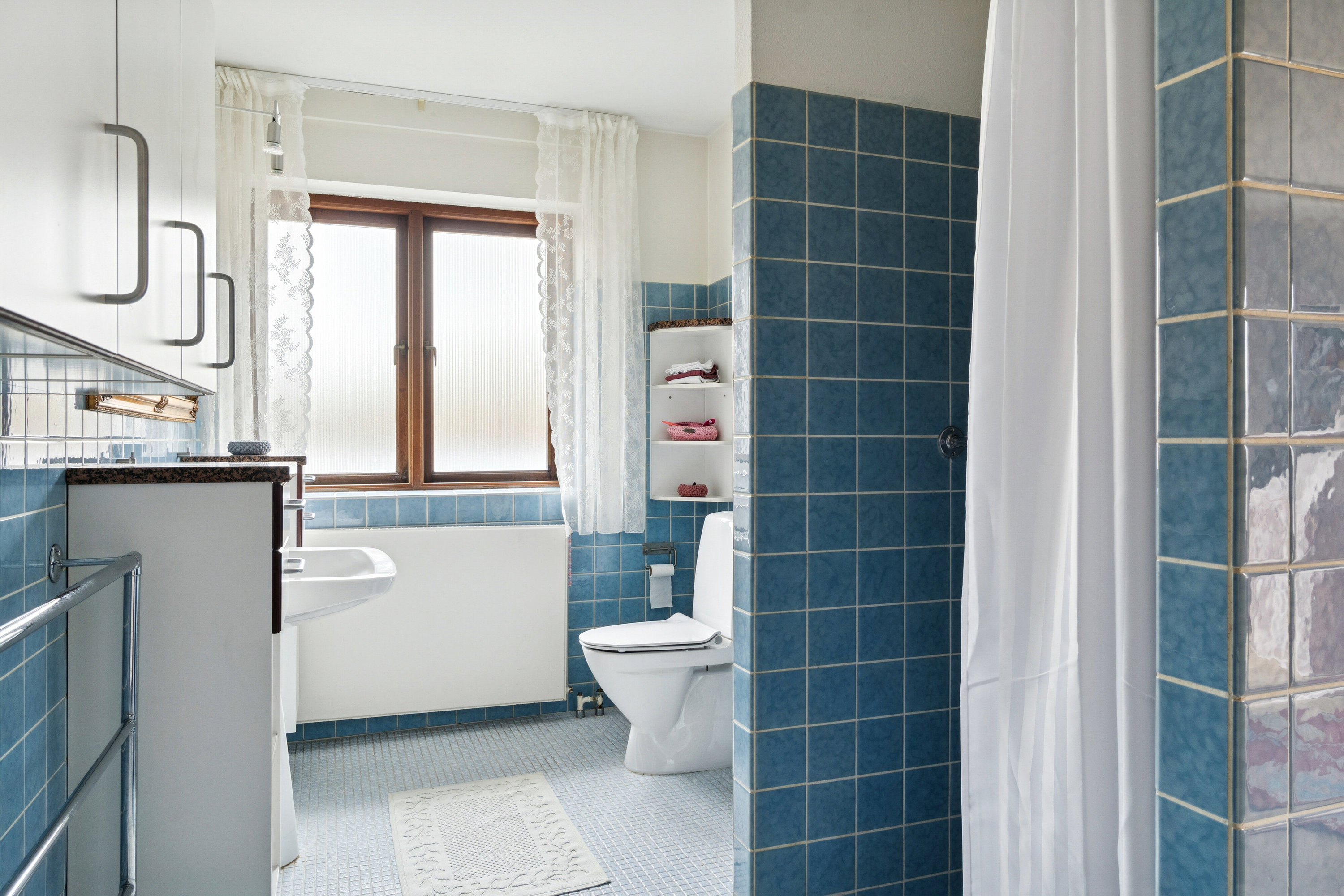 Fremhævet badeværelse billede i fuldskærmstilstand. Billede af Themstrupvej 17, 4690 Haslev