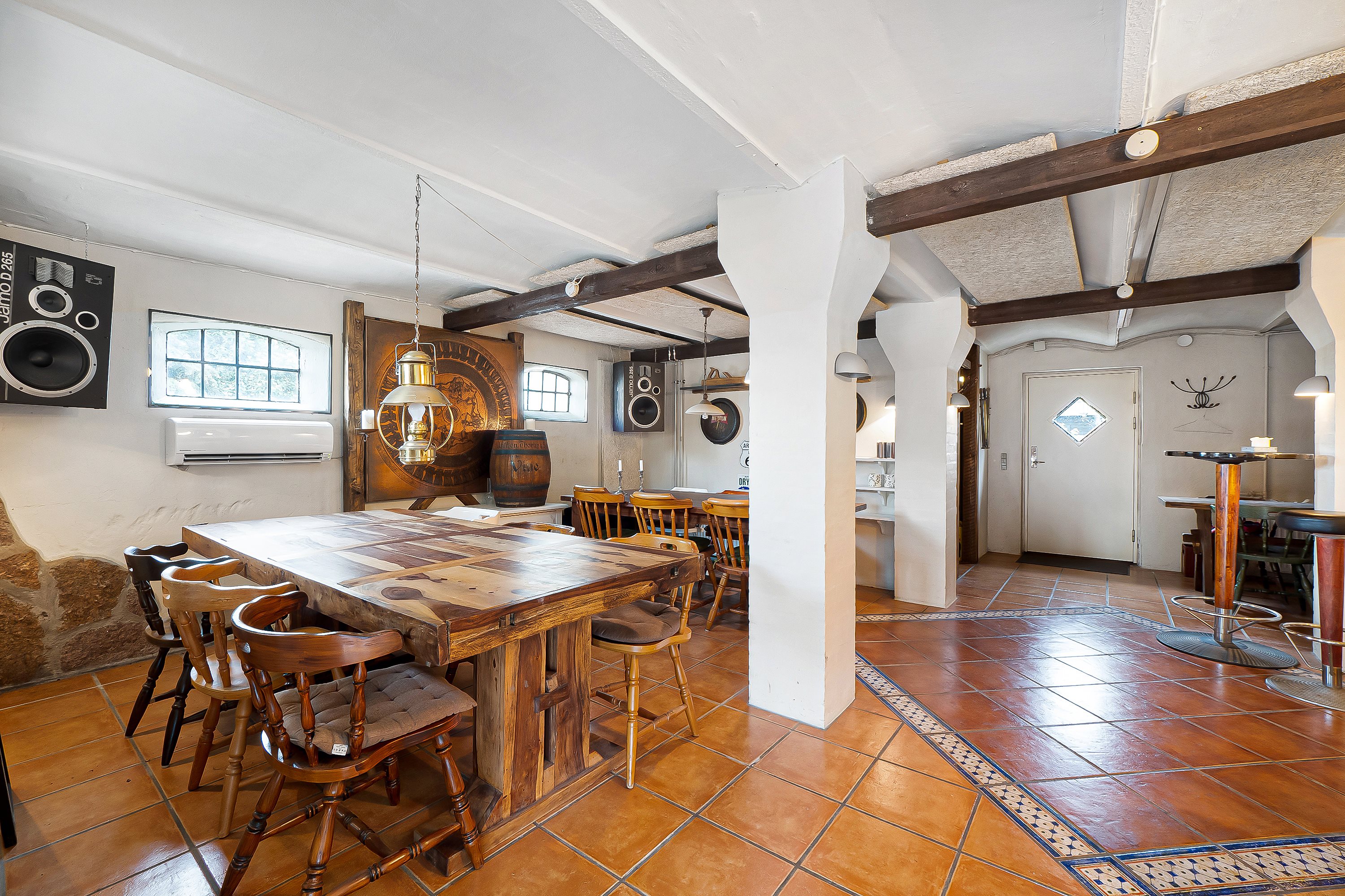 Fremhævet stue billede i fuldskærmstilstand. Billede af Bakkedraget 8, 7800 Skive