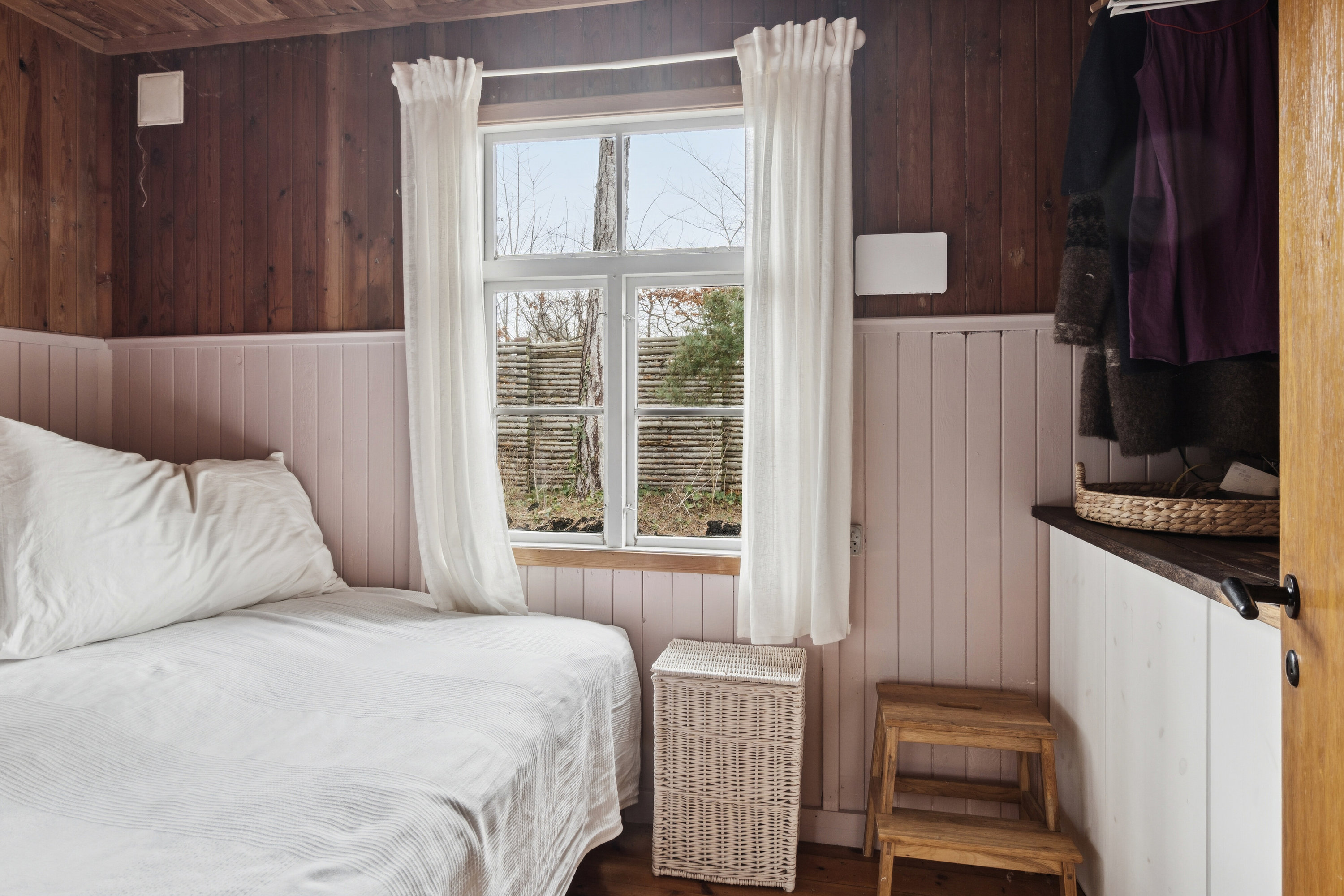 Fremhævet alrum billede i fuldskærmstilstand. Billede af Snerleager 3, Ordrup, 4540 Fårevejle