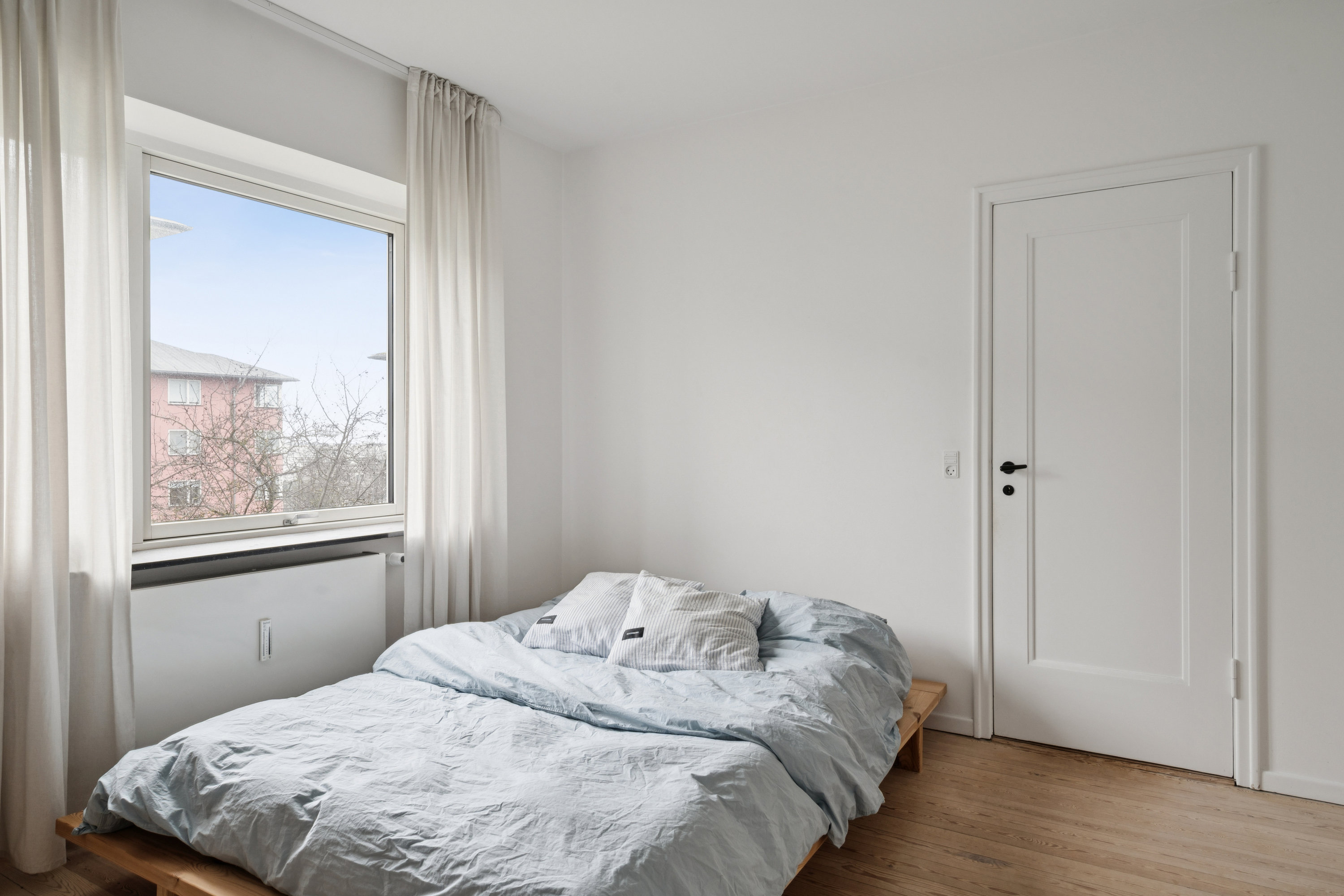 Fremhævet værelse billede i fuldskærmstilstand. Billede af Strandparken 36, 1. mf., 8000 Aarhus C