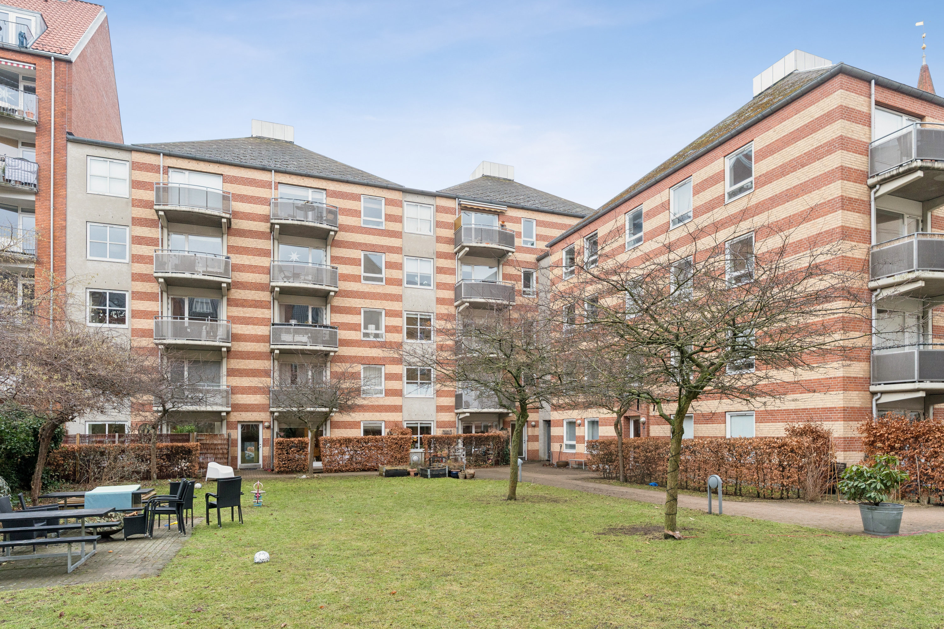 Fremhævet andet billede i fuldskærmstilstand. Billede af Randersgade 9, 1. tv., 2100 København Ø