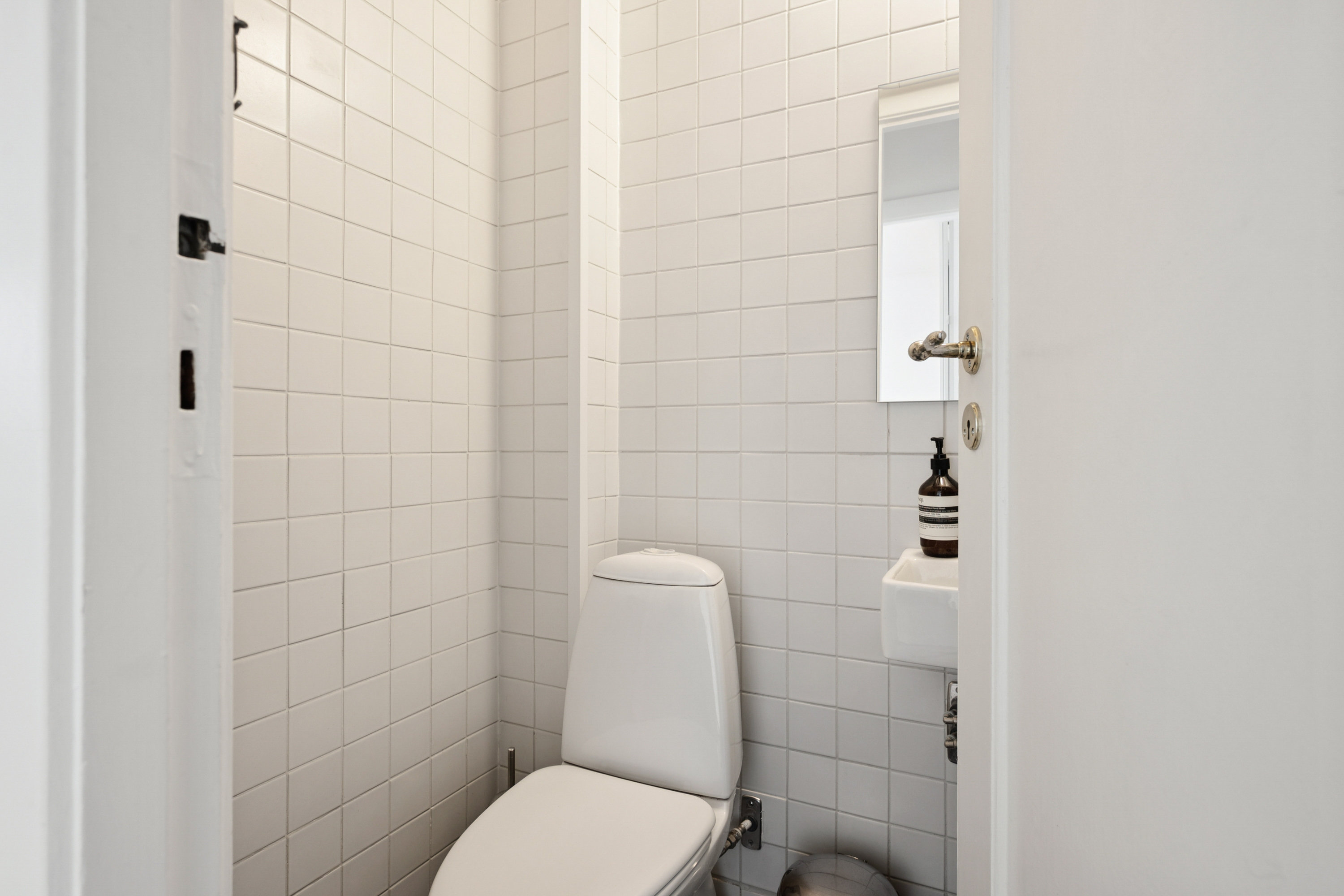 Fremhævet badeværelse billede i fuldskærmstilstand. Billede af Landlystvej 3B, 1. tv., 2500 Valby