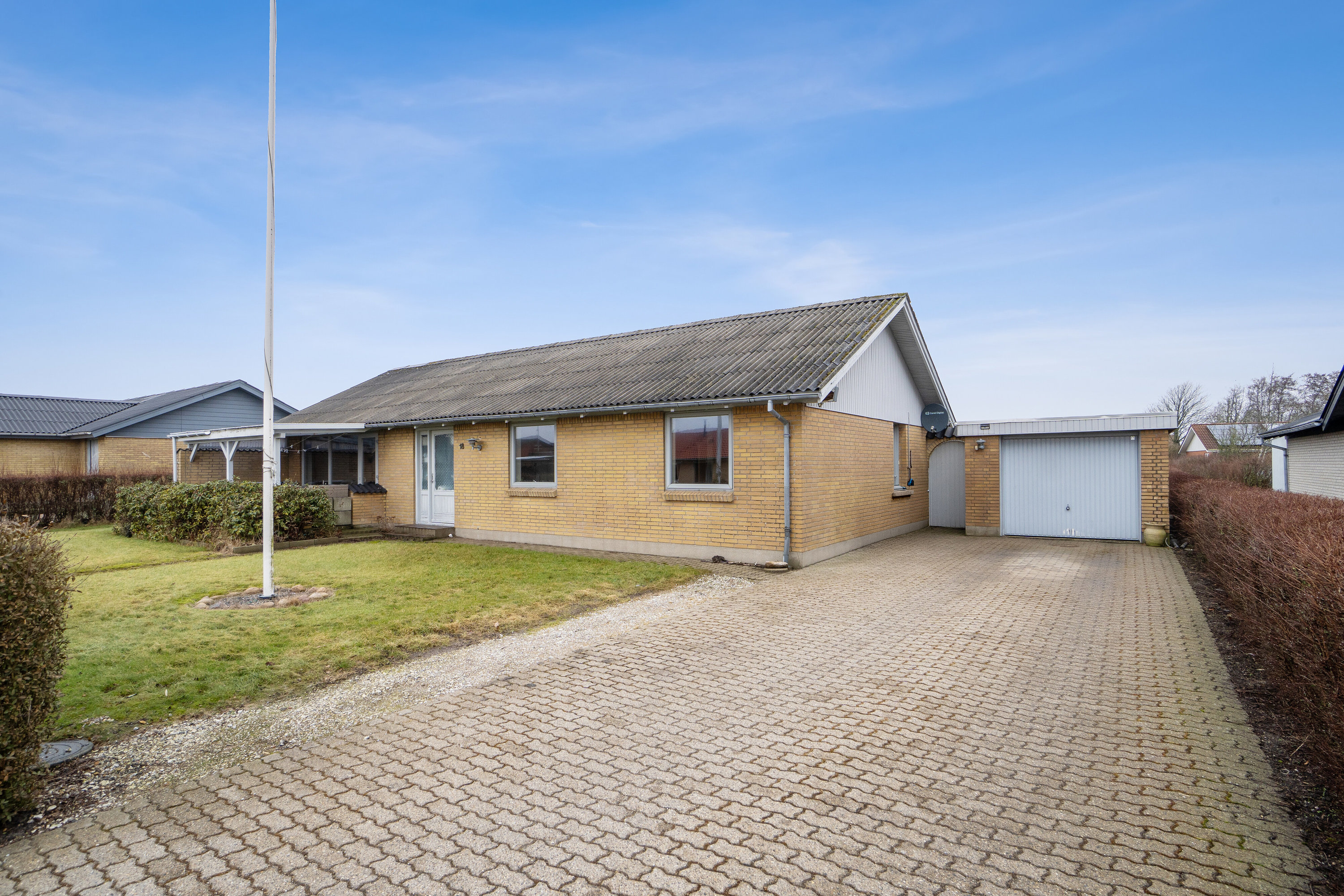 Fremhævet set fra vejen billede i fuldskærmstilstand. Billede af Villavej 18, Østerild, 7700 Thisted