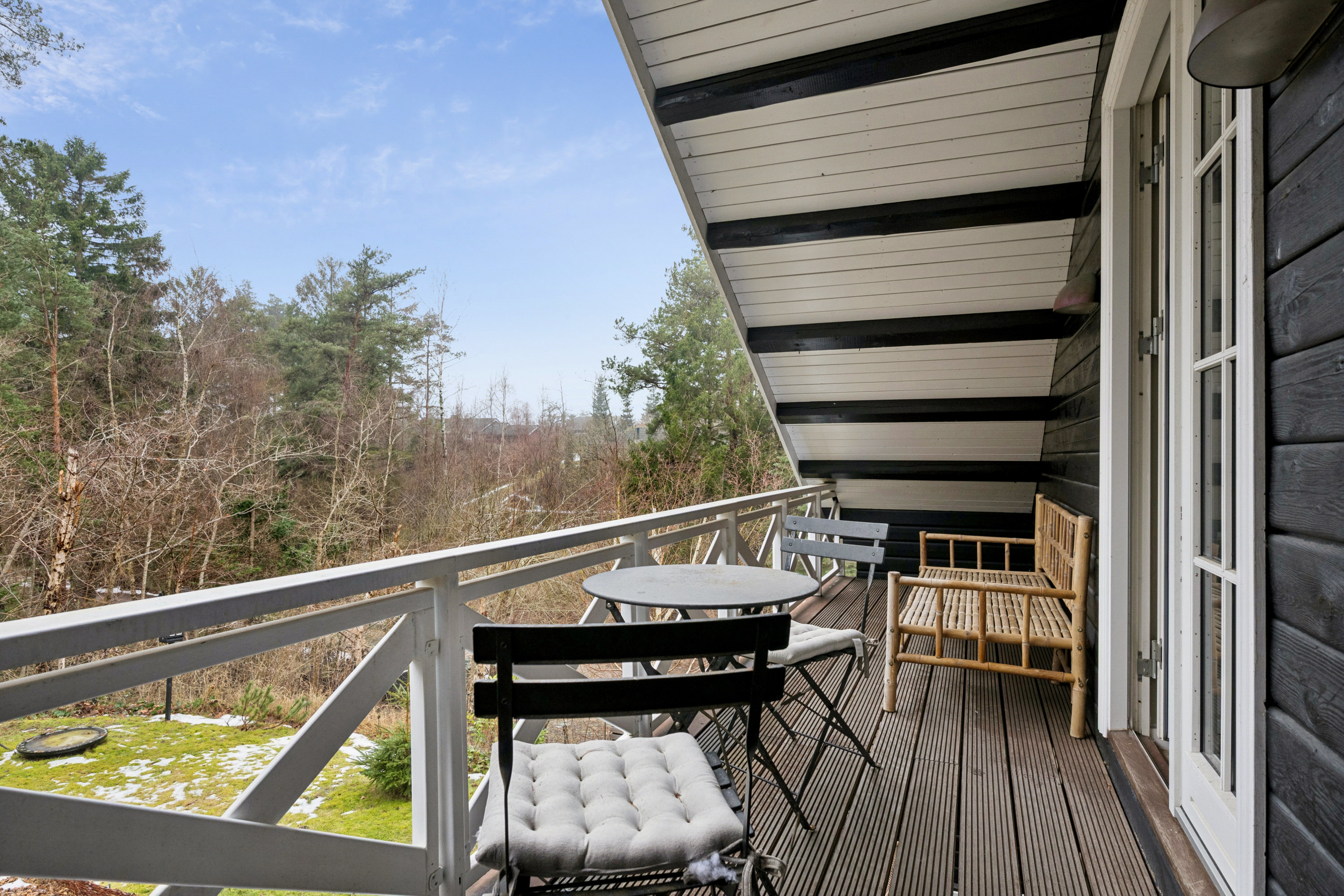 Fremhævet altan billede i fuldskærmstilstand. Billede af Fyrreslugten 24, Dråby, 8400 Ebeltoft