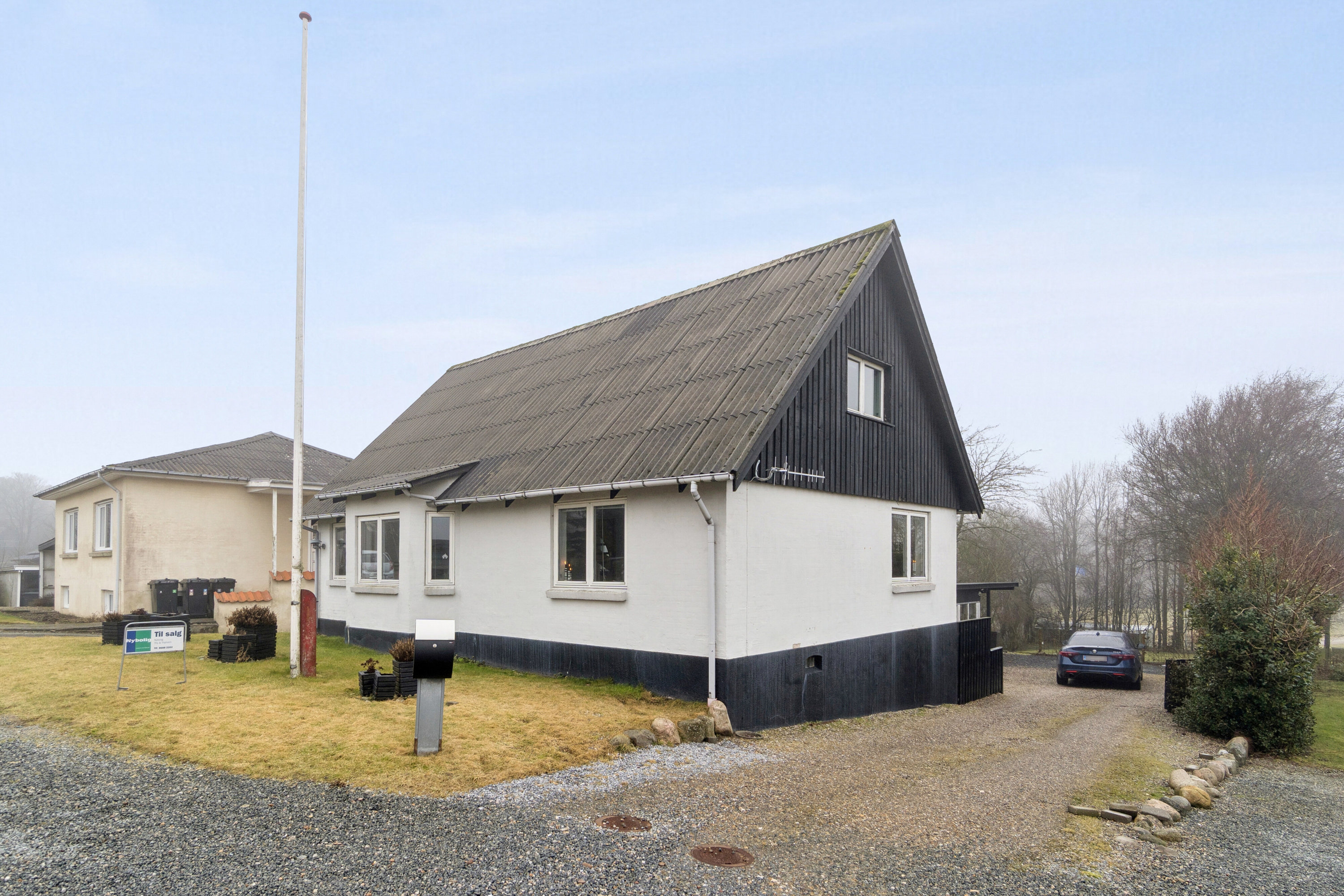 Fremhævet set fra vejen billede i fuldskærmstilstand. Billede af Bredgade 228, 7760 Hurup Thy