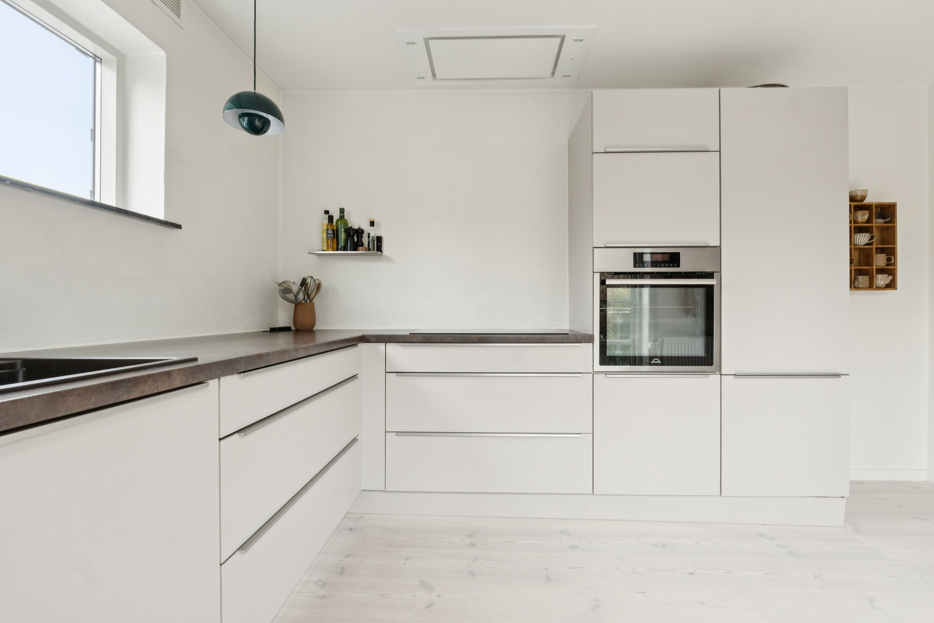 Fremhævet køkken billede i fuldskærmstilstand. Billede af Vangen 15, 8270 Højbjerg