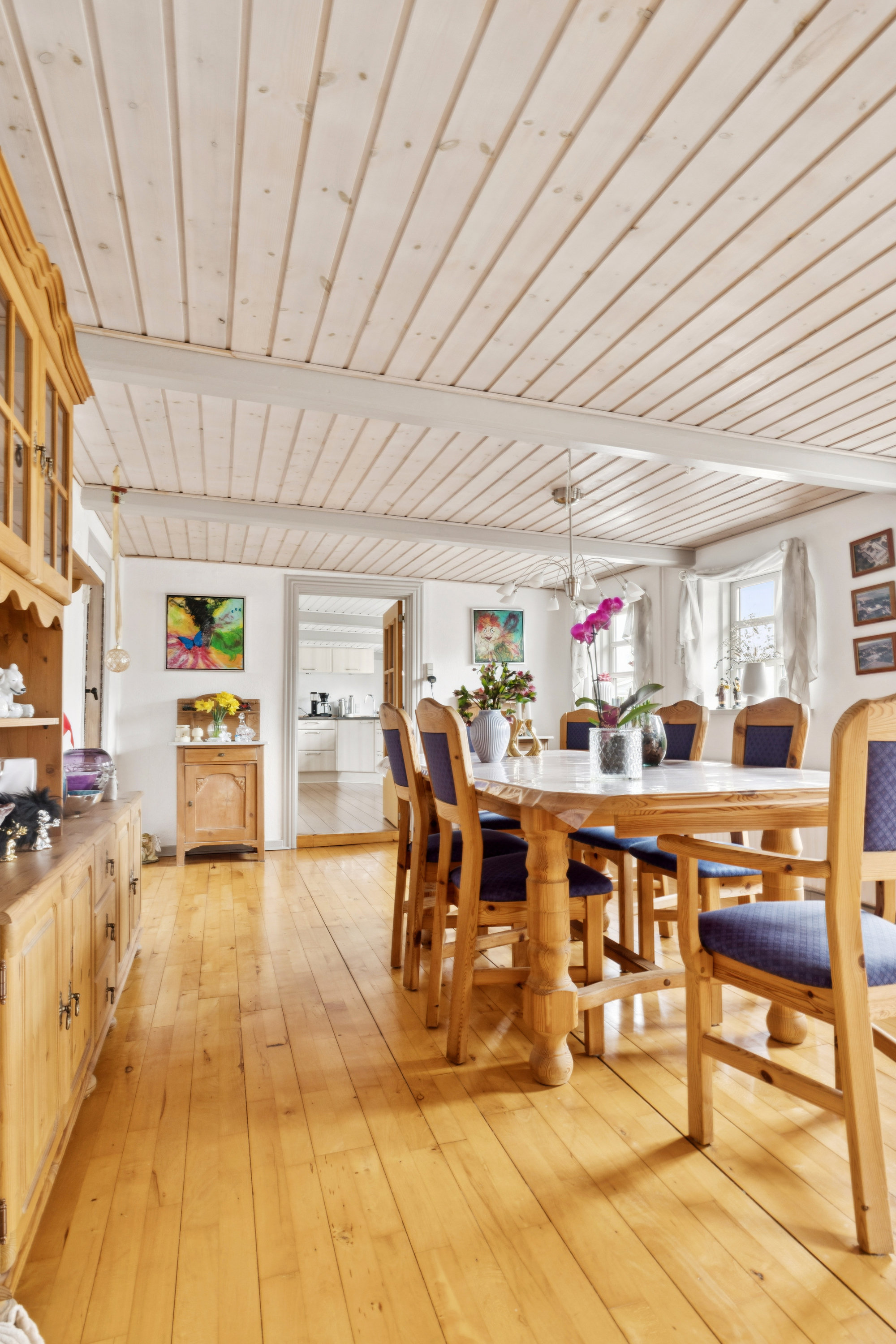 Fremhævet stue billede i fuldskærmstilstand. Billede af Annexvej 8, Voldby, 8500 Grenaa