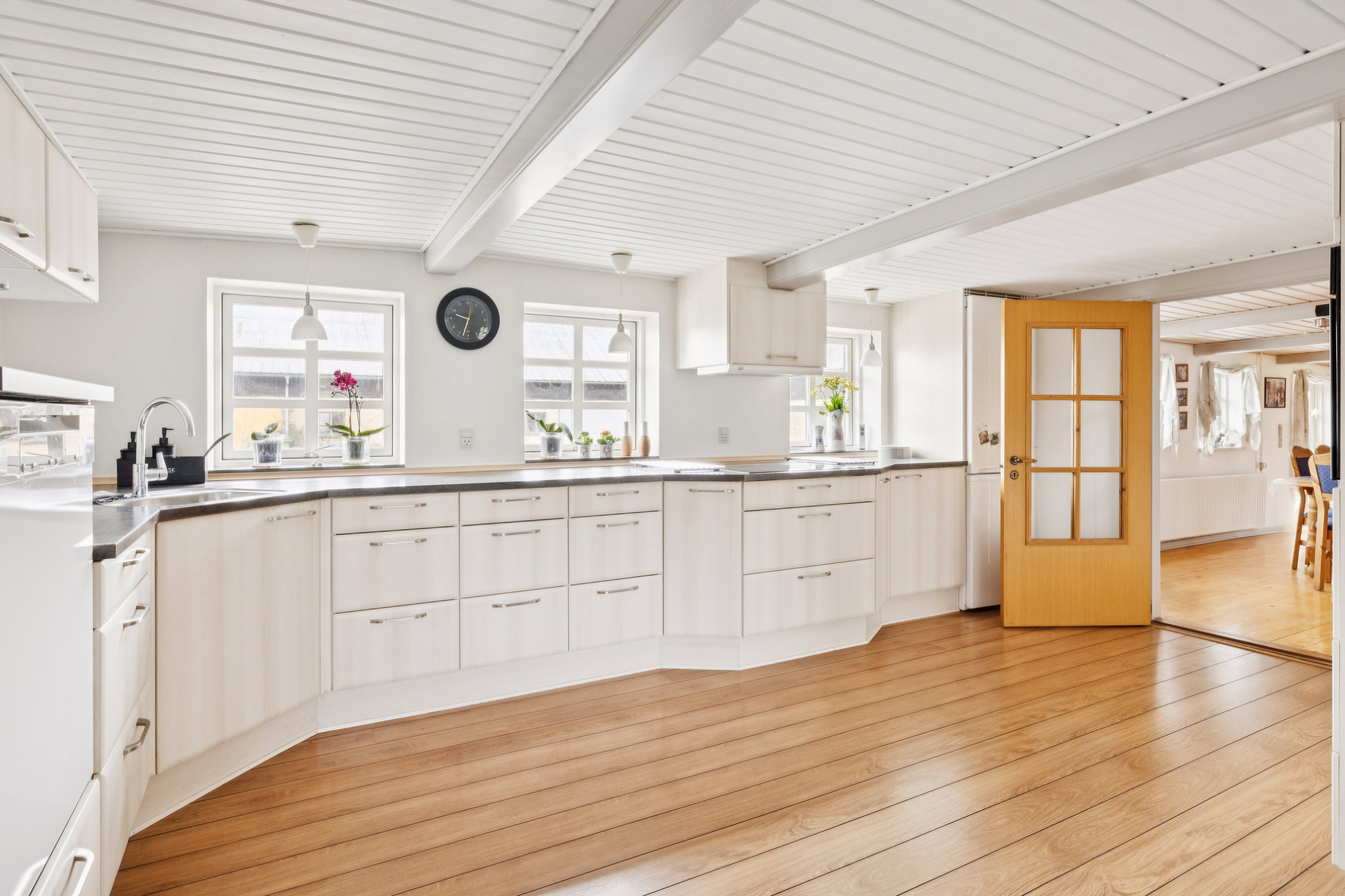 Fremhævet køkken billede i fuldskærmstilstand. Billede af Annexvej 8, Voldby, 8500 Grenaa