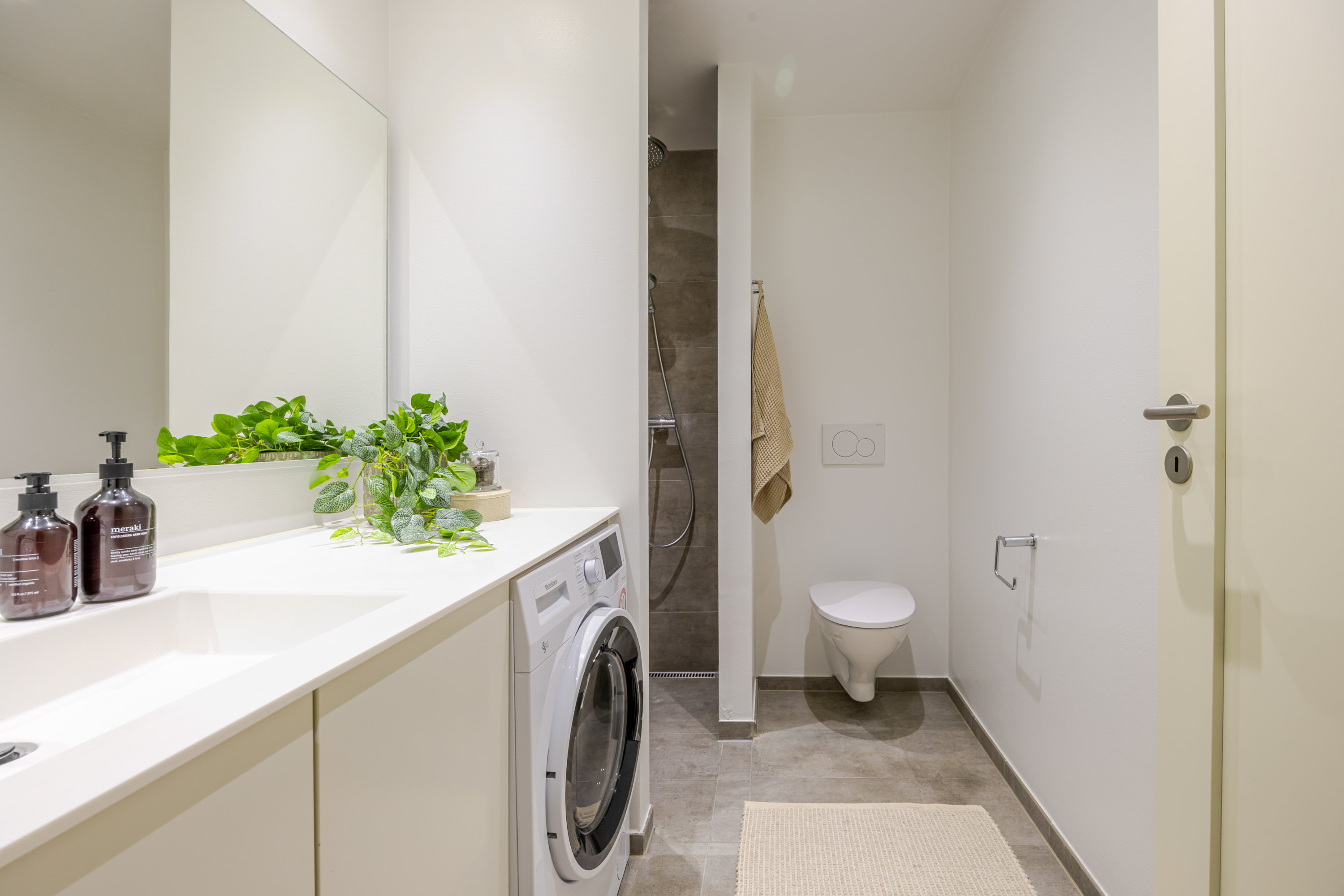 Fremhævet badeværelse billede i fuldskærmstilstand. Billede af Bjelkes Allé 16, st.., 2200 København N