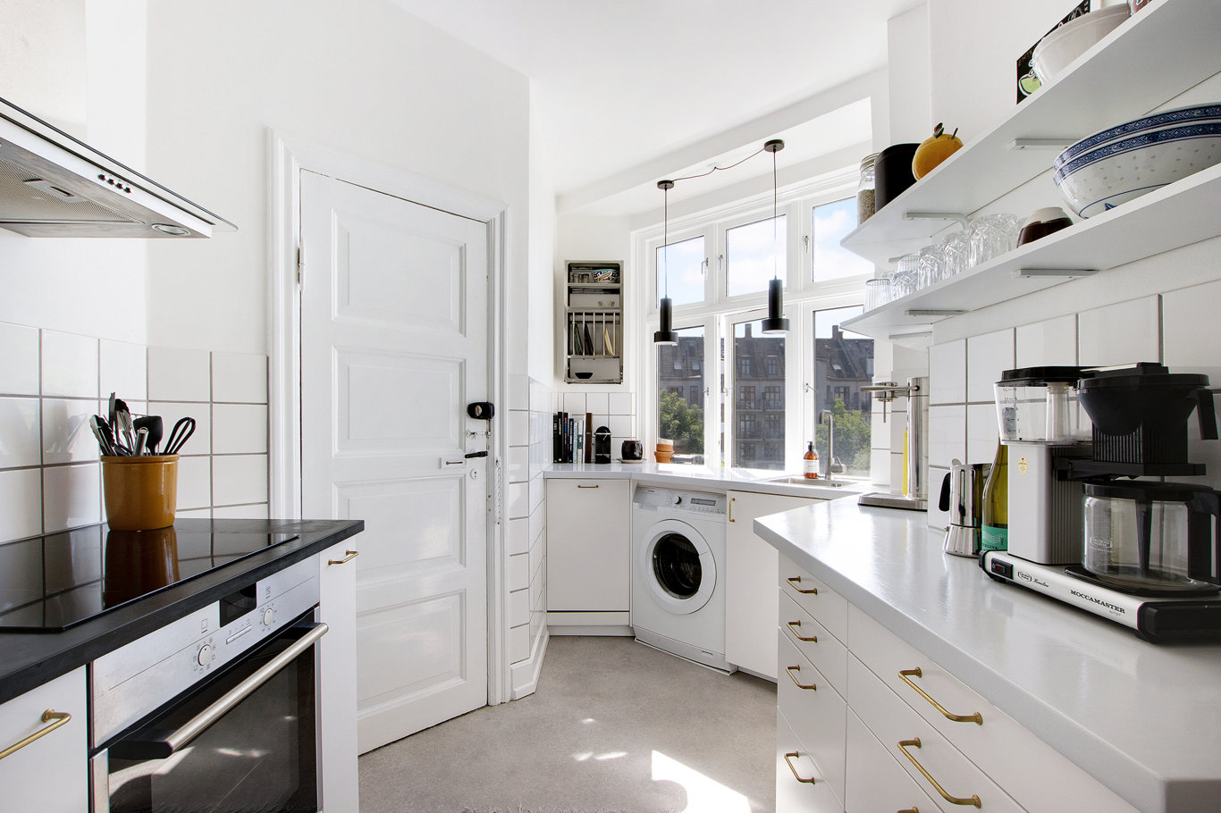 Fremhævet  billede i fuldskærmstilstand. Billede af Duevej 110, 3. th., 2000 Frederiksberg